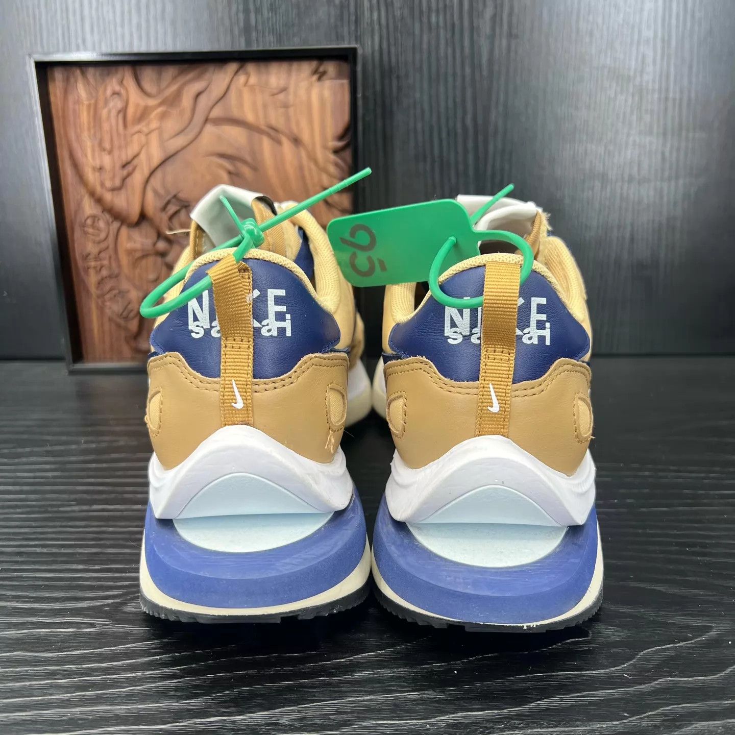 Nike Nike sacai vaporwaffle sesame 42.5 worn once, original box Size US 9.5 / EU 42-43 - 7 Thumbnail