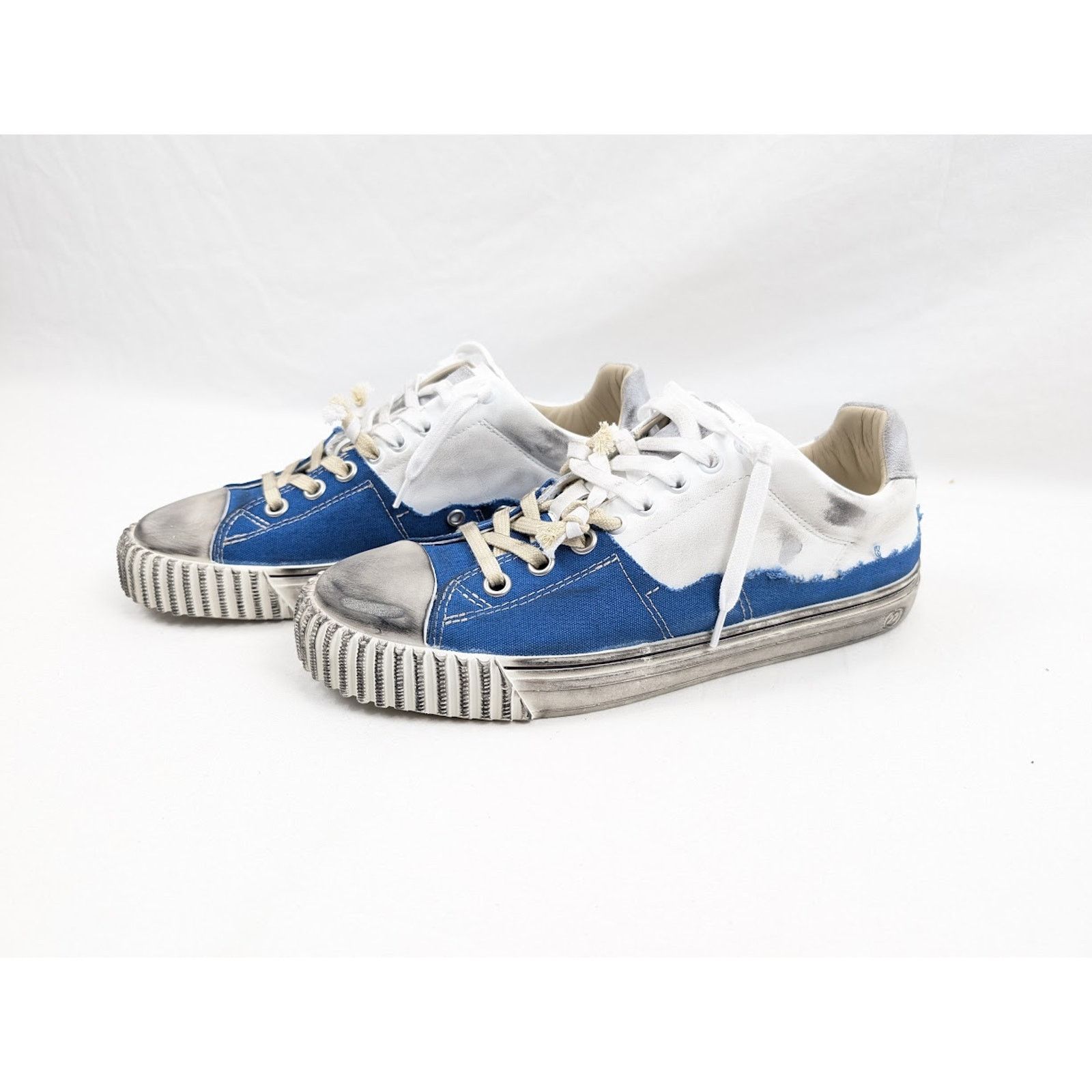 Maison Margiela o1rshd1 Q:2 / Low-Top Sneakers in Multicolor Size US 13 / EU 46 - 15 Thumbnail