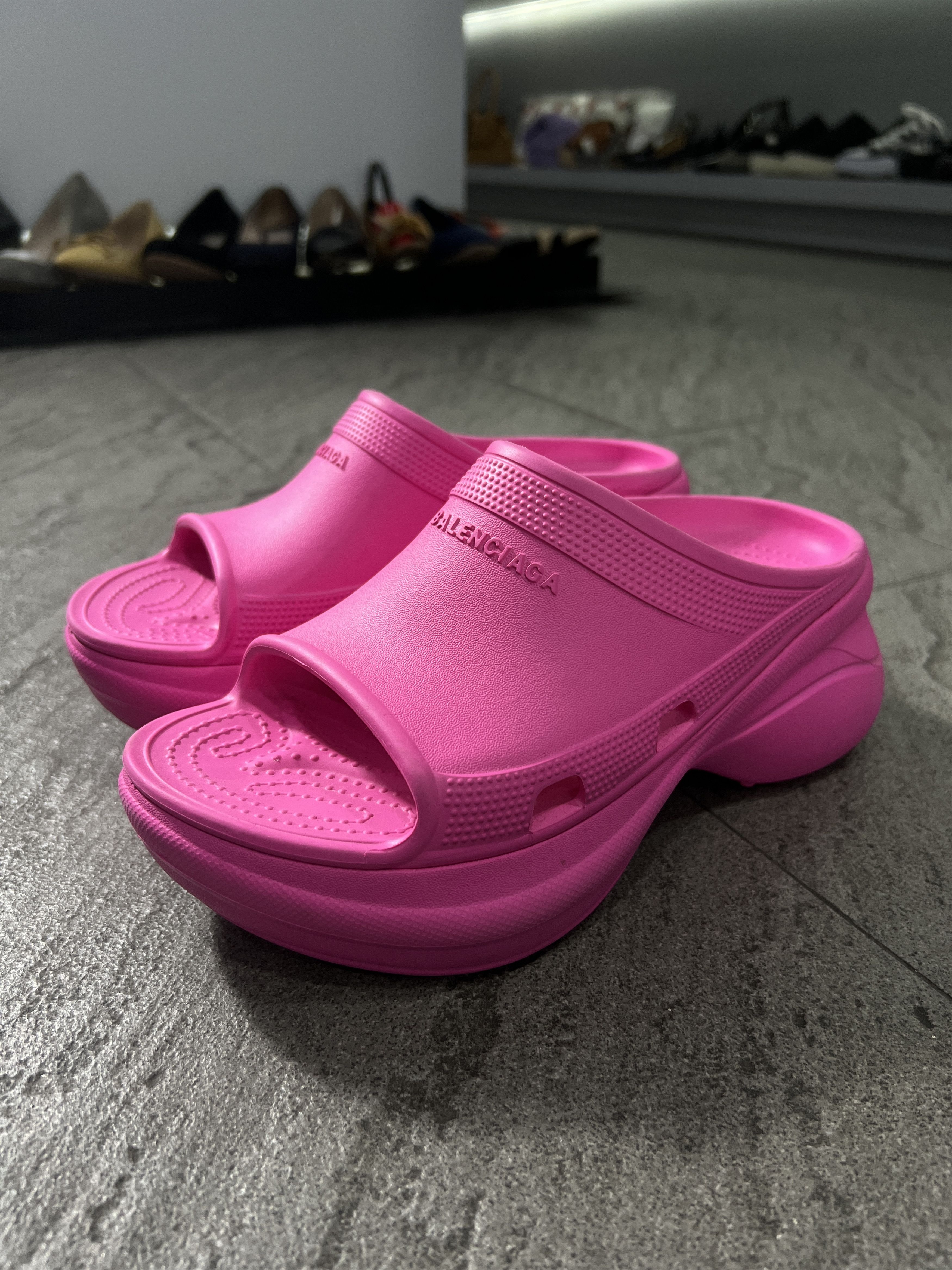 Balenciaga × Crocs Balenciaga X Crocs Platform Slide Pink EU38 Size US 8 / IT 38 - 4 Thumbnail