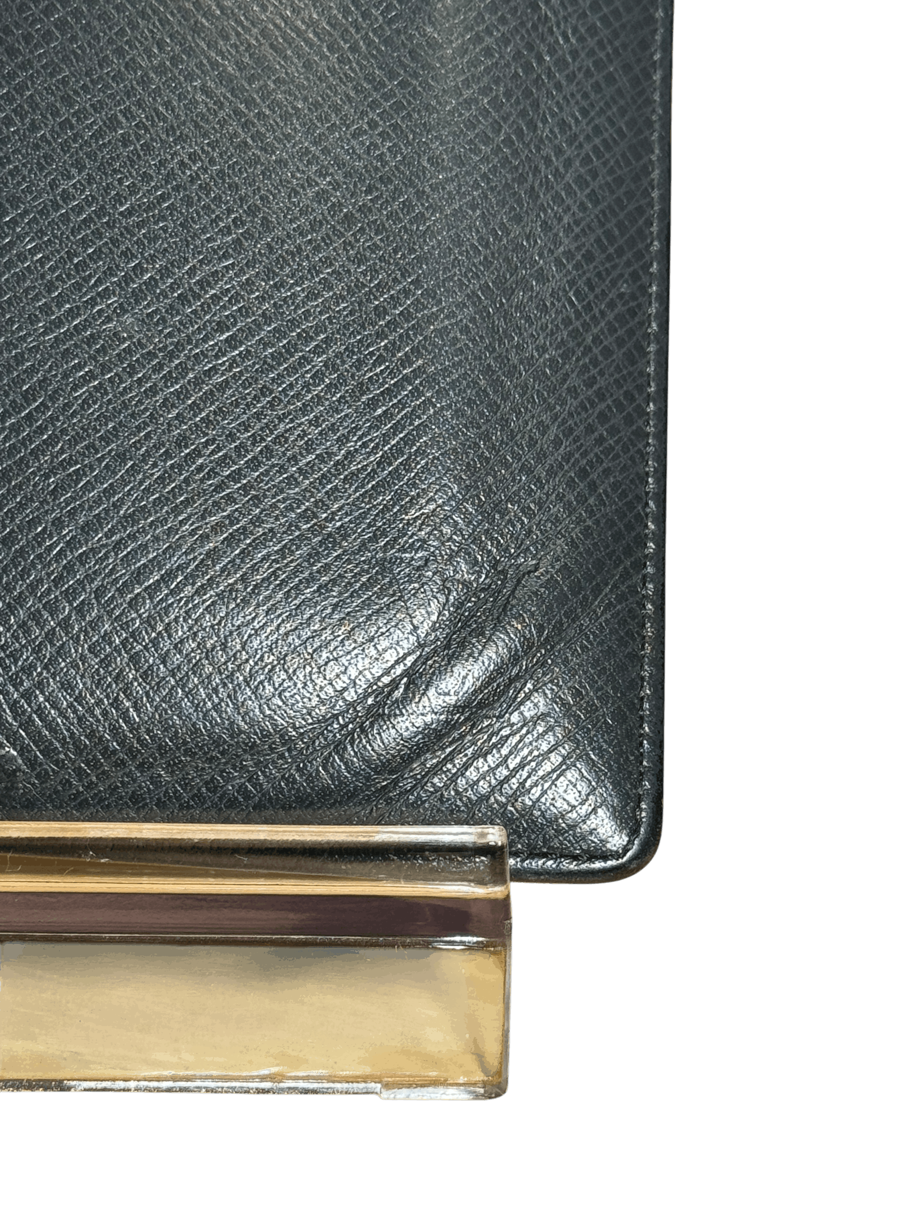 Louis Vuitton Louis Vuitton Genuine Leather Wallet in Excellent Condition. Size ONE SIZE - 2 Thumbnail