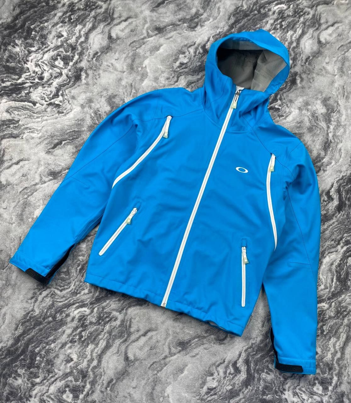 Oakley Vintage Oakley SoftShell Jacket Men Size US M / EU 48-50 / 2 - 1 Thumbnail