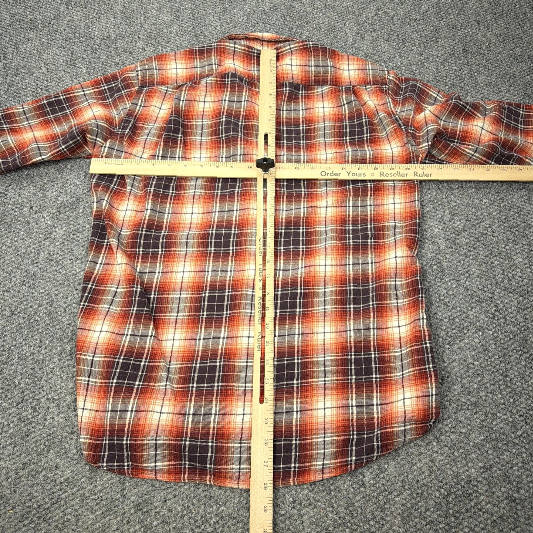 Uniqlo Uniqlo Shirt Mens Medium Orange Plaid Flannel Long Sleeve Button Down Casual Size US M / EU 48-50 / 2 - 5 Thumbnail