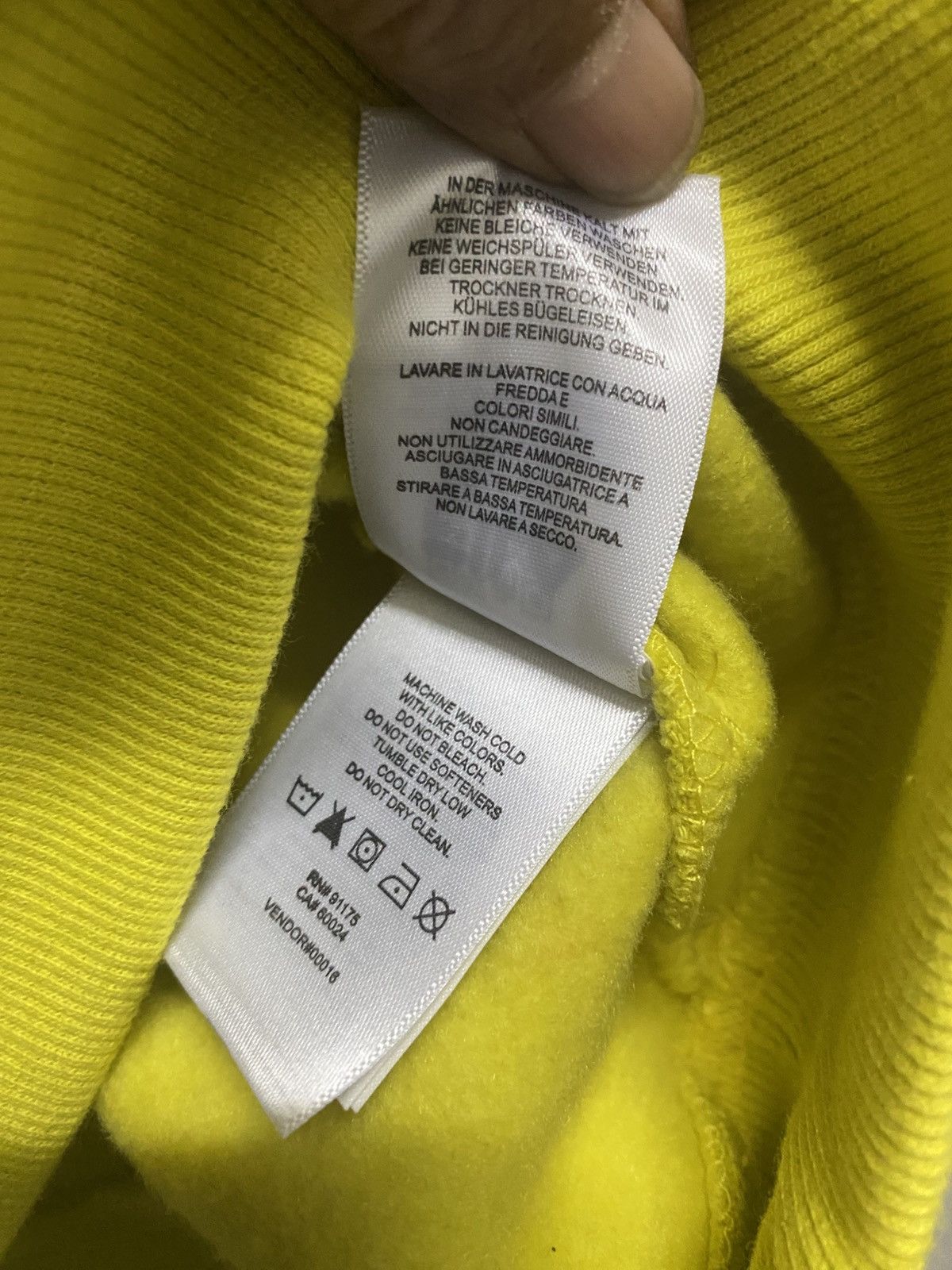 Fila × Gosha Rubchinskiy Fila x Gosha Rubchinskiy Sweater Size S Size US S / EU 44-46 / 1 - 8 Thumbnail