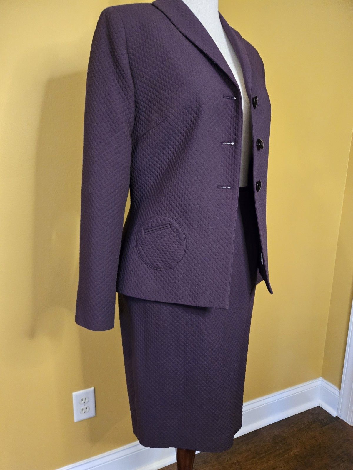 Bill Blass Bill Blass Skirt Suit Womens Violet Quilted Circle Pockets Size L / US 10 / IT 46 - 1 Thumbnail