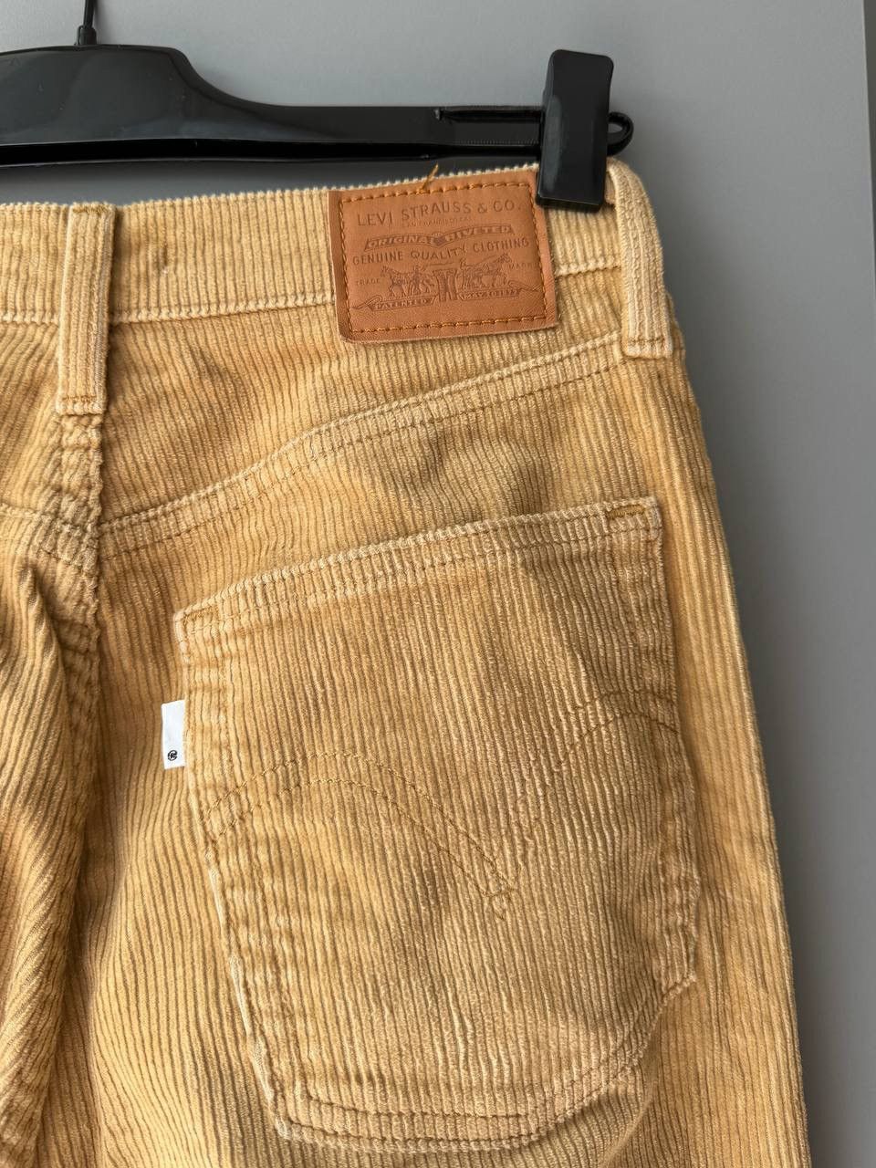 Levi's × Levi's Made & Crafted LEVIS Ribcage Flared Premium Corduroy Pants Size 27" / US 4 / IT 40 - 4 Thumbnail