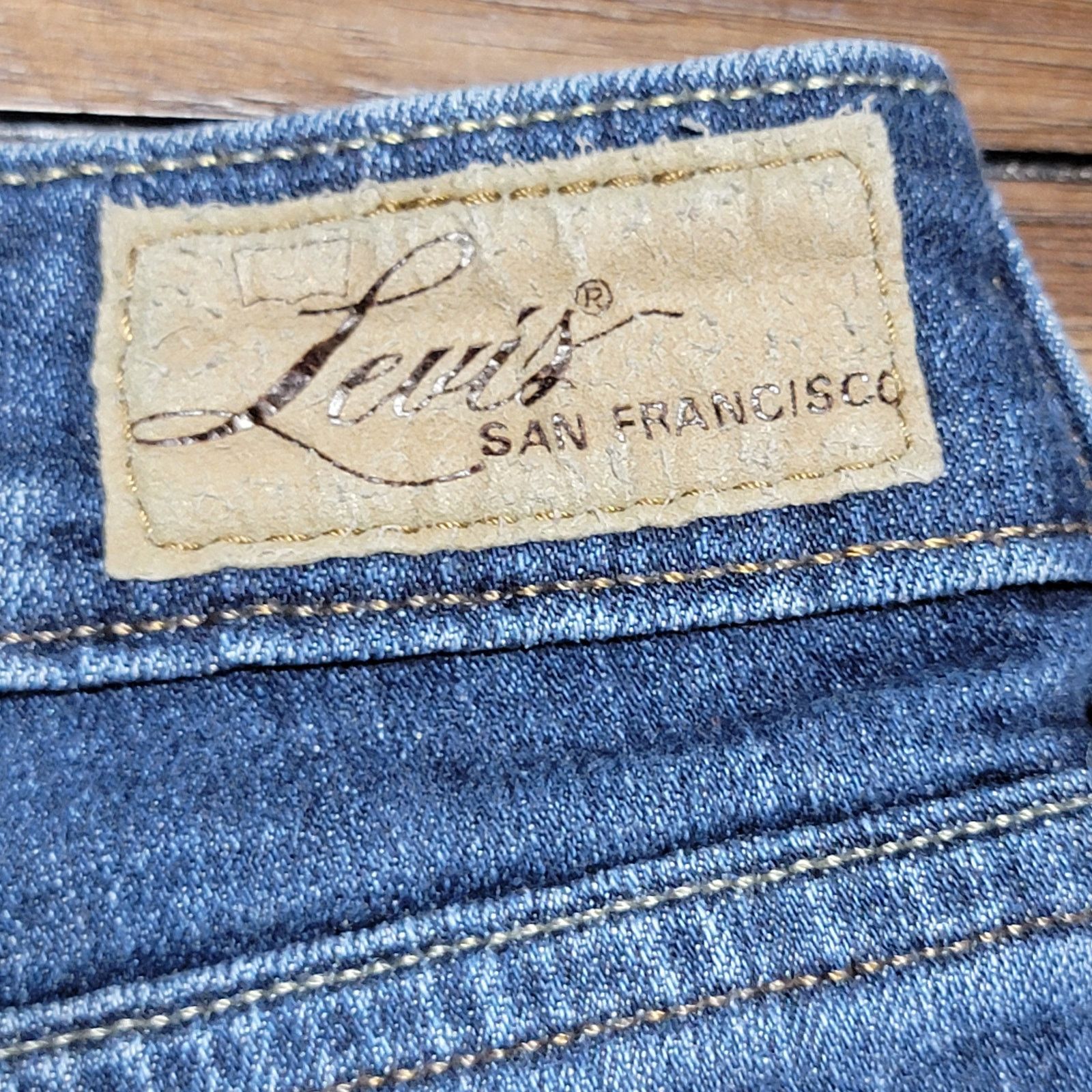 Levi's Levis Classic Denim Demi Curve Capris - Size 6 / 28 Size 28" / US 6 / IT 42 - 5 Thumbnail