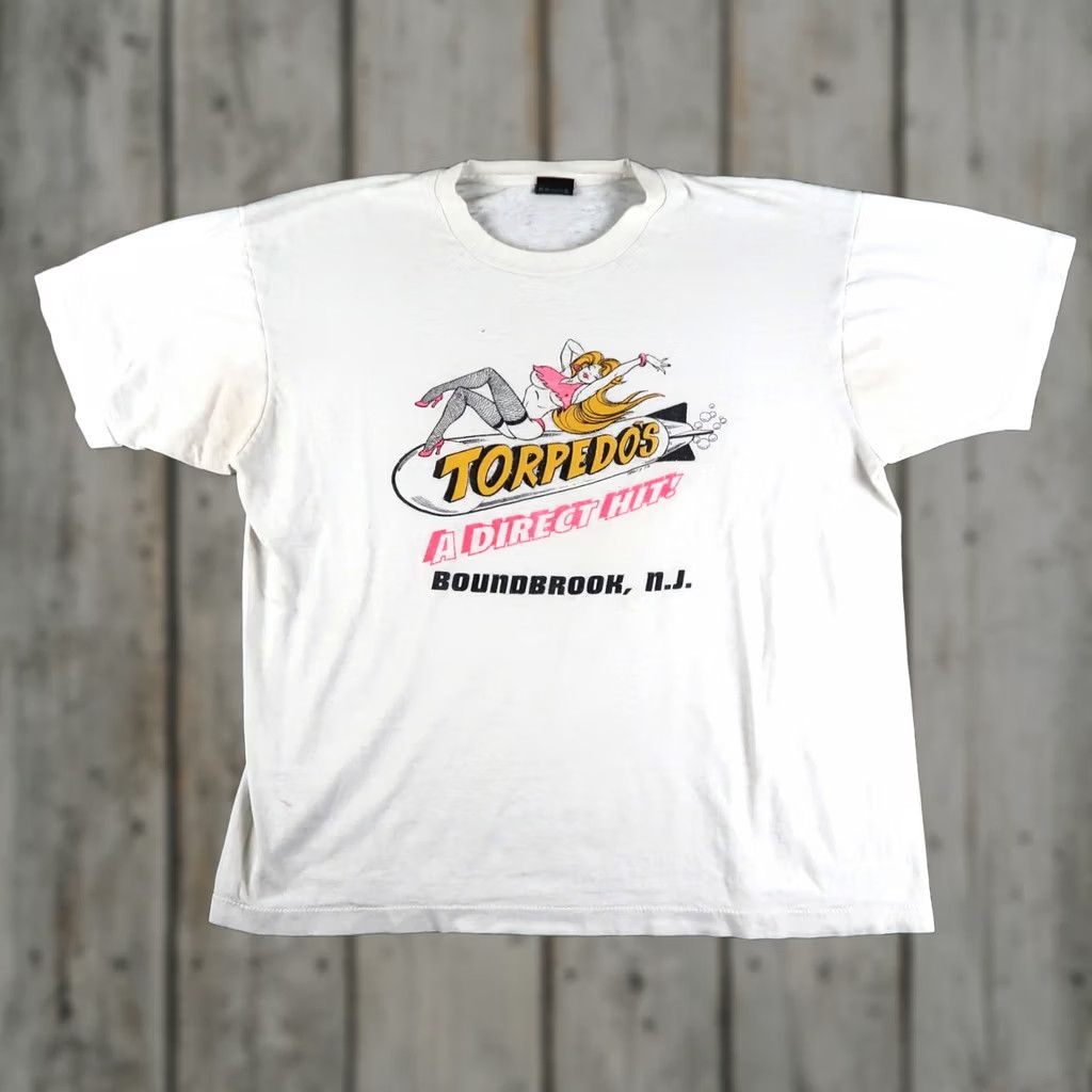Vintage Vintage 90s Torpedo'S Bar Club Shirt XL Single Stitch USA Size US XL / EU 56 / 4 - 1 Thumbnail