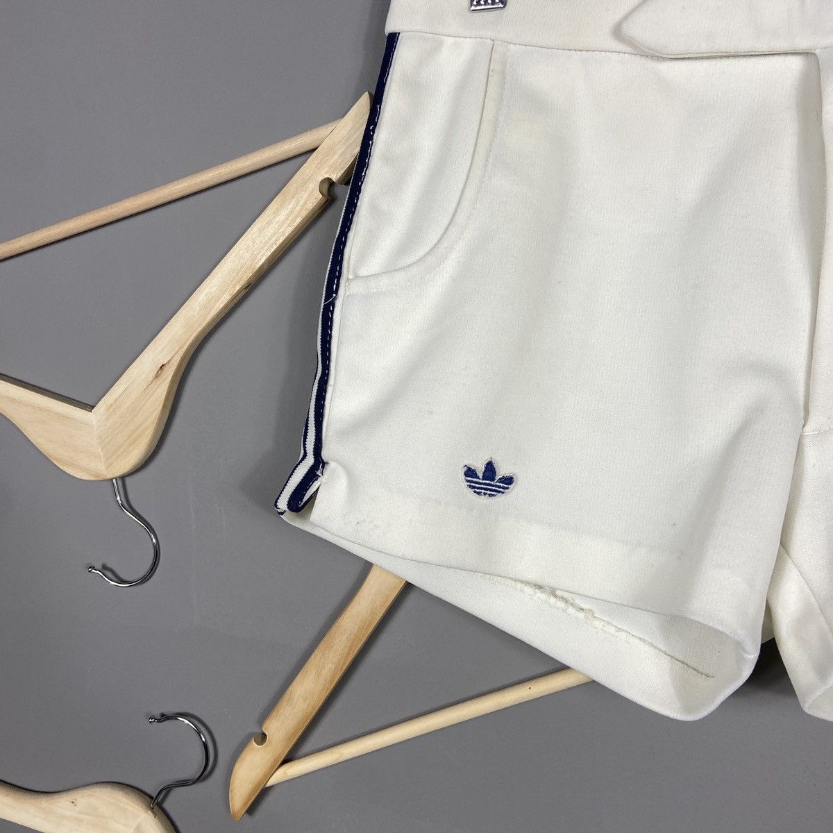 Vintage 60s Adidas Vintage France Shorts Size US 30 / EU 46 - 3 Thumbnail