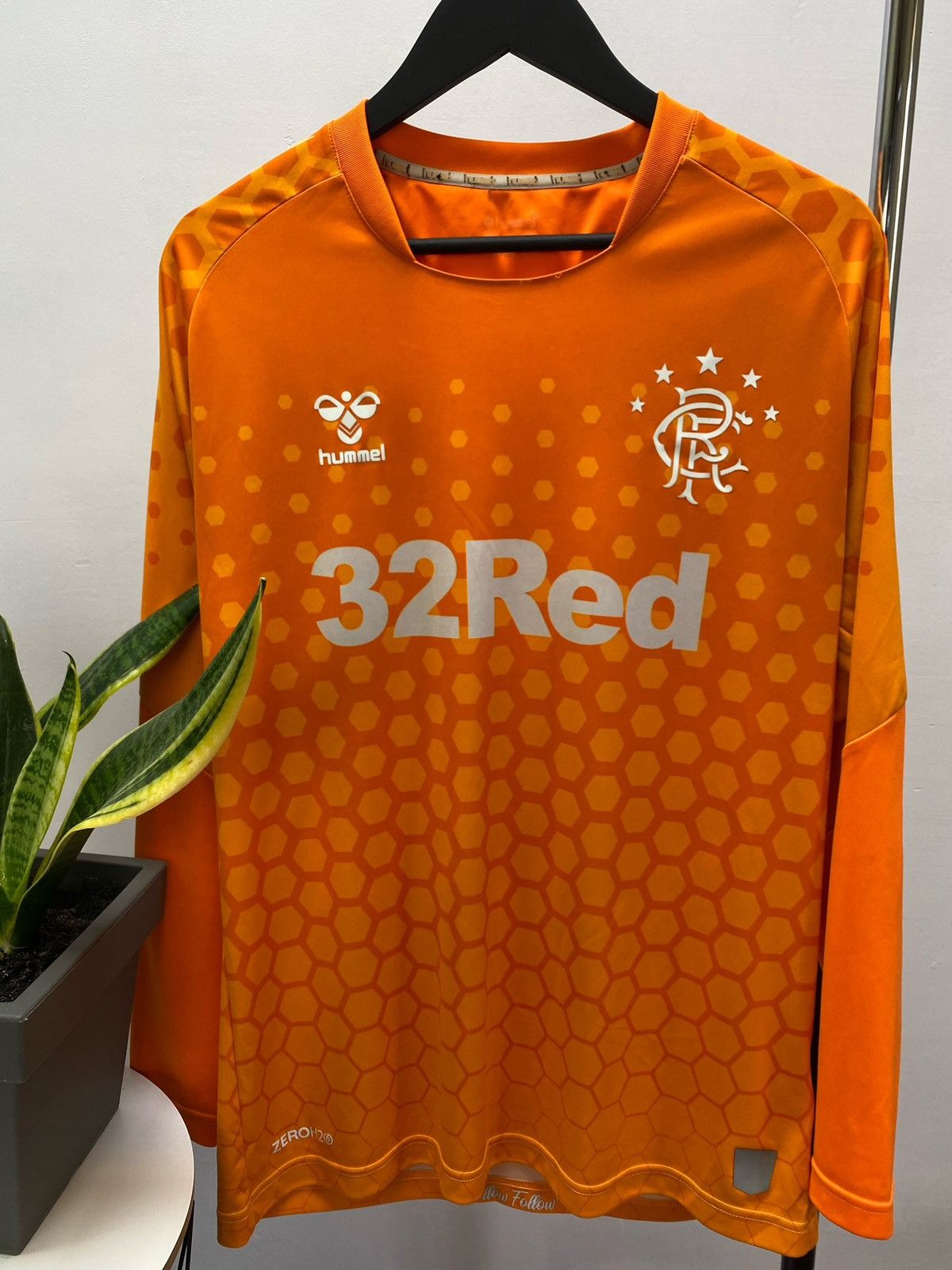 Hummel Glasgow Rangers 2019 / 2020 Hummel Soccer Jersey Size US L / EU 52-54 / 3 - 4 Thumbnail