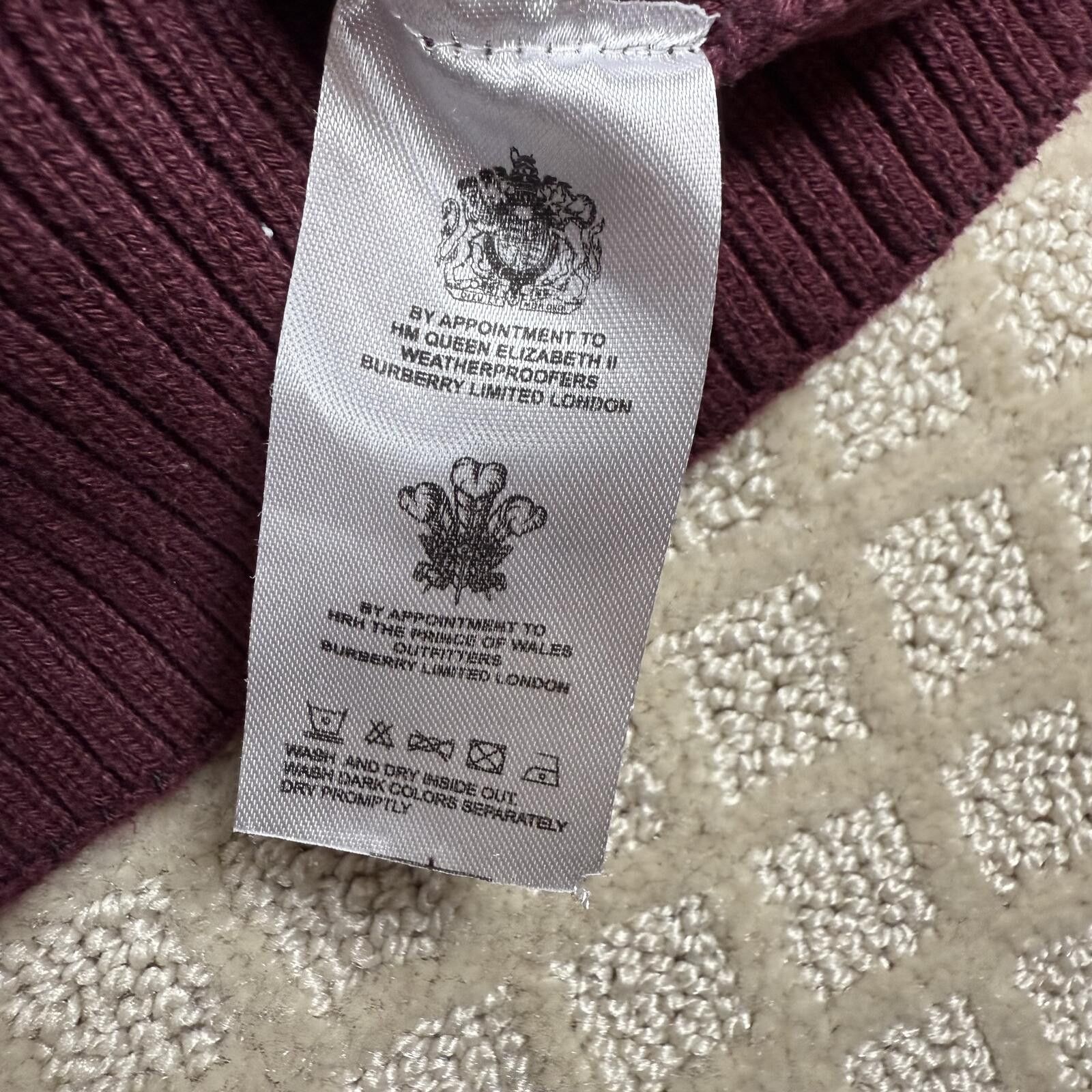 Burberry Burberry London England Quarter Zip Knit Sweater XL Size US XL / EU 56 / 4 - 4 Thumbnail