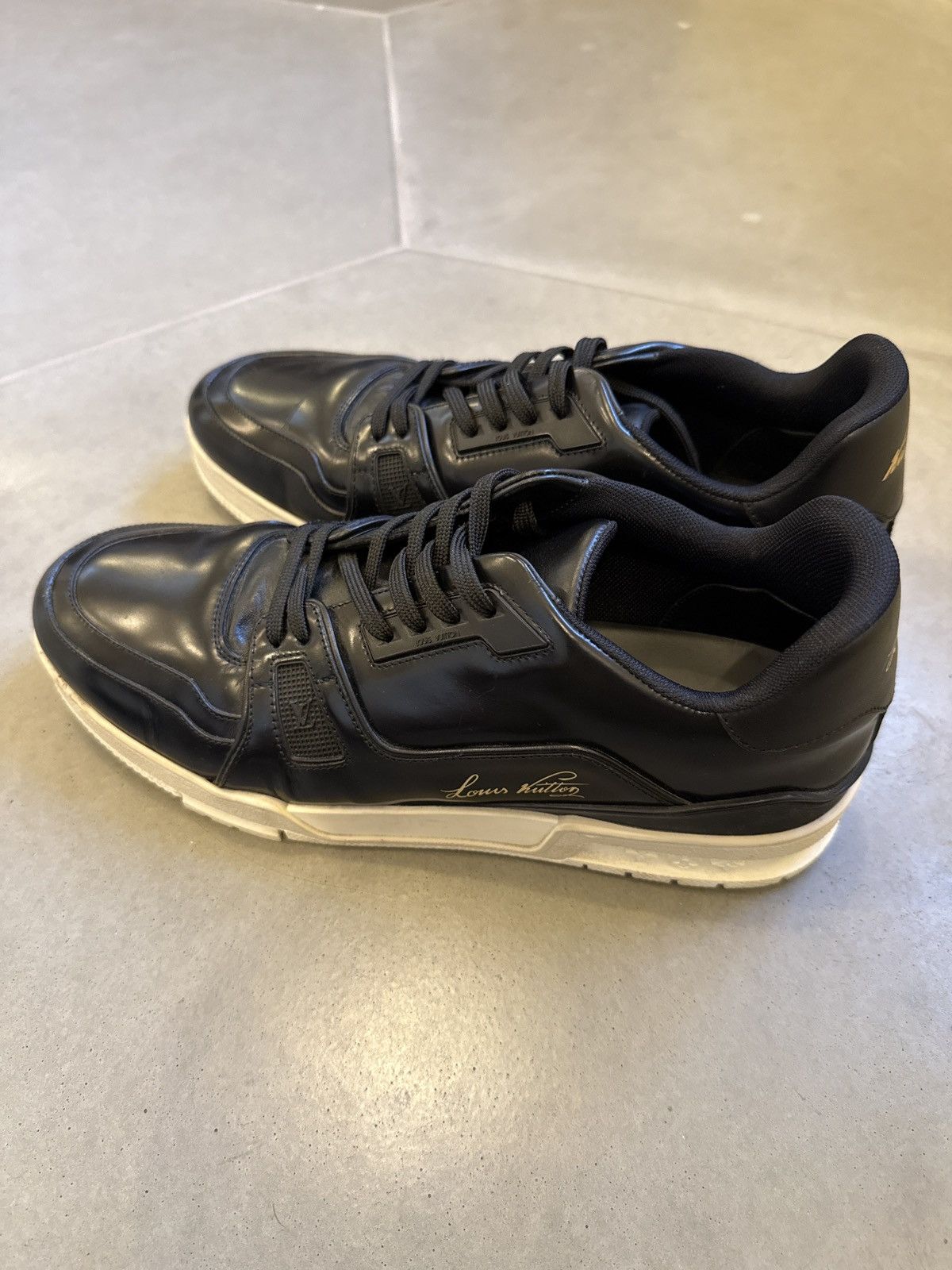 Louis Vuitton Louis Vuitton LV Trainer- Black Size US 9.5 / EU 42-43 - 1 Thumbnail