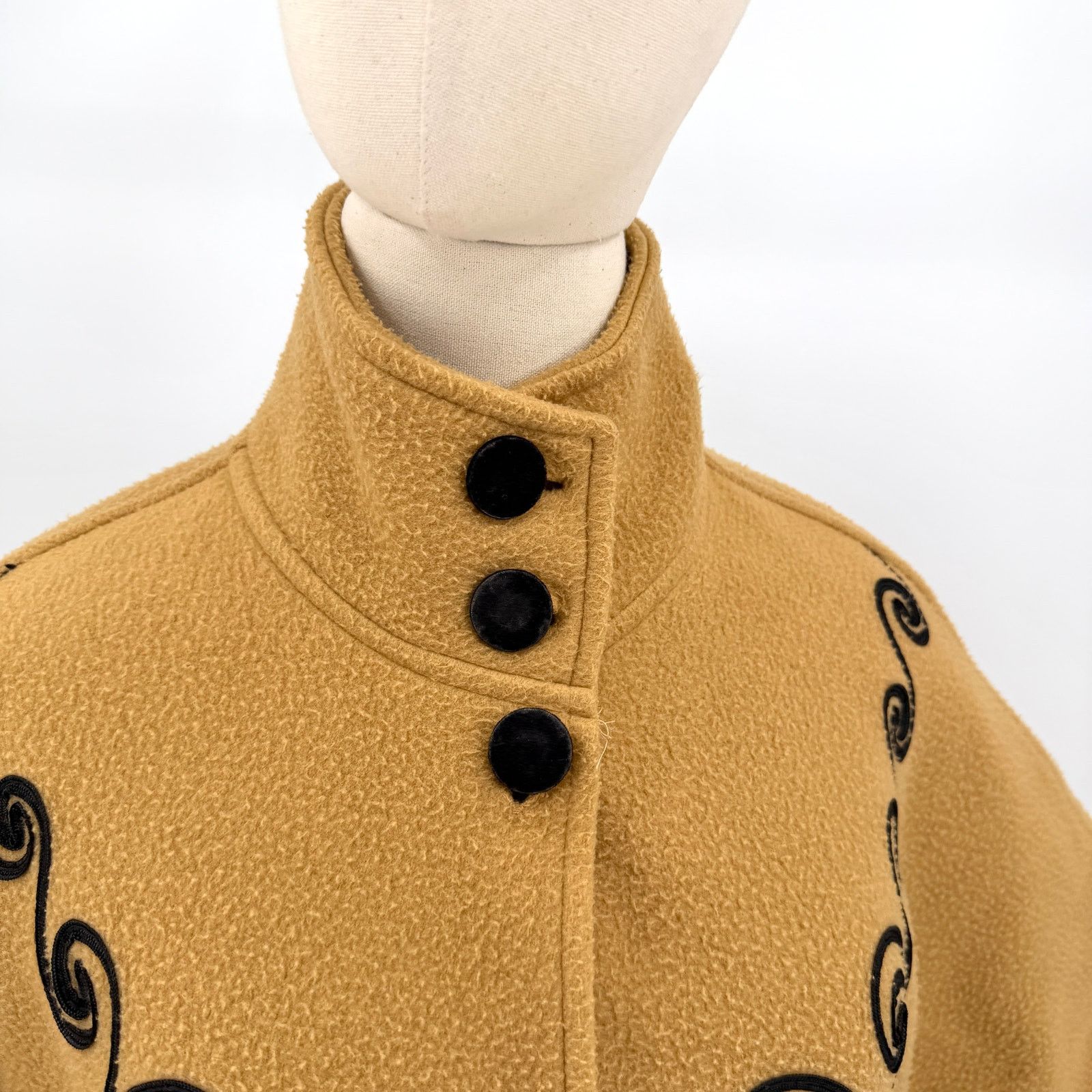 Lord & Taylor Vintage 90s Camel Embroidered Mock Neck Poncho Cape Size ONE SIZE - 2 Thumbnail