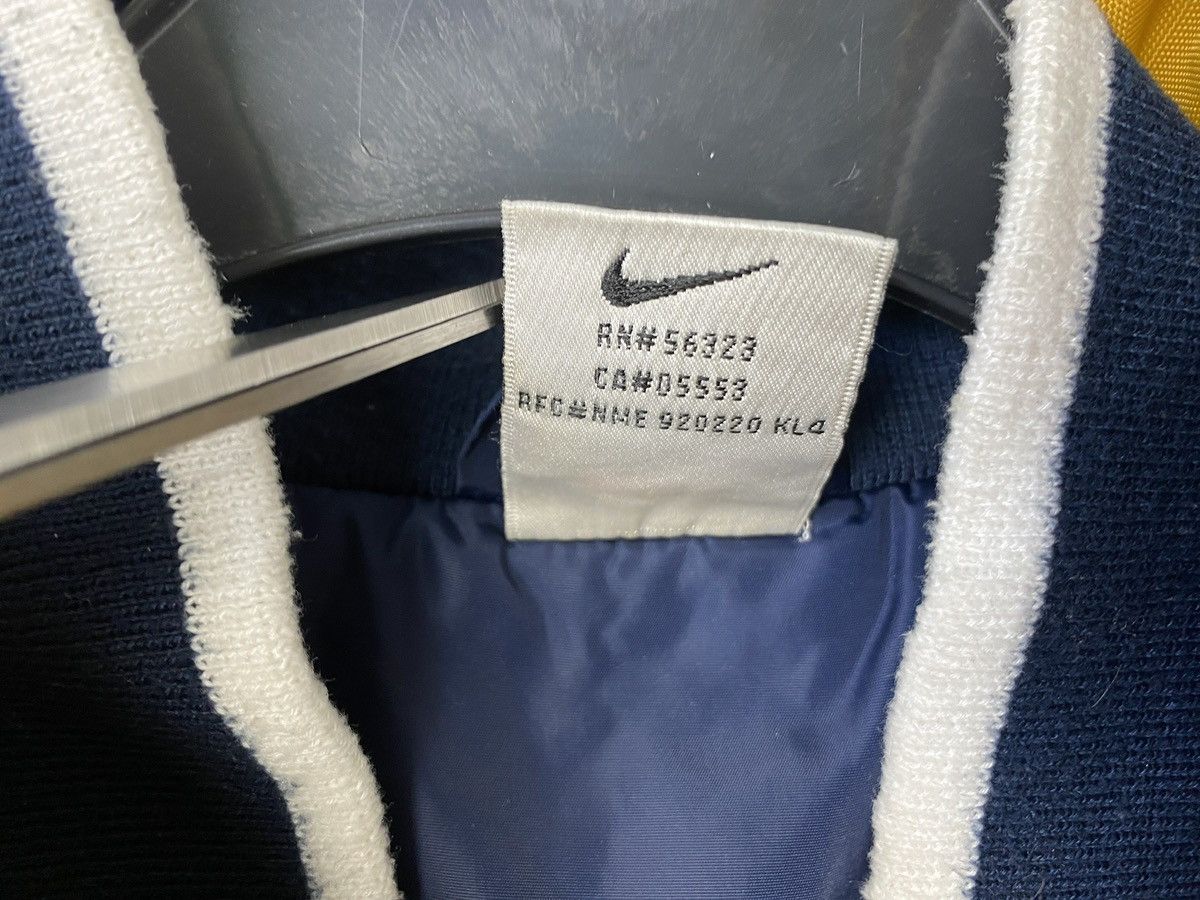 Vintage Men’s Nike Swoosh Jacket Vintage Retro 90s Size Large Size US L / EU 52-54 / 3 - 11 Thumbnail