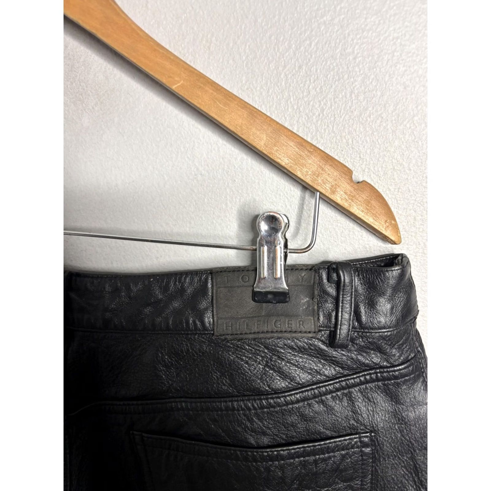 Tommy Hilfiger Tommy Hilfiger Pants Womens 14 Black Leather Straight Leg Dress Pockets Zip Size 36" / US 14 / IT 50 - 7 Thumbnail