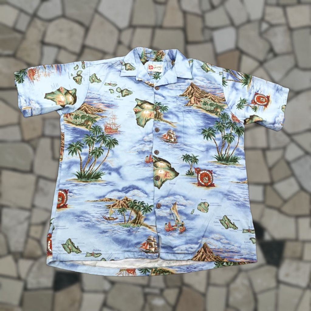 Hilo Hattie VINTAGE Hilo Hattie Hawaiian Aloha Camp Shirt Mens Medium Blue Rayon Button-Up Tropical Graphic Print Size US M / EU 48-50 / 2 - 1 Thumbnail