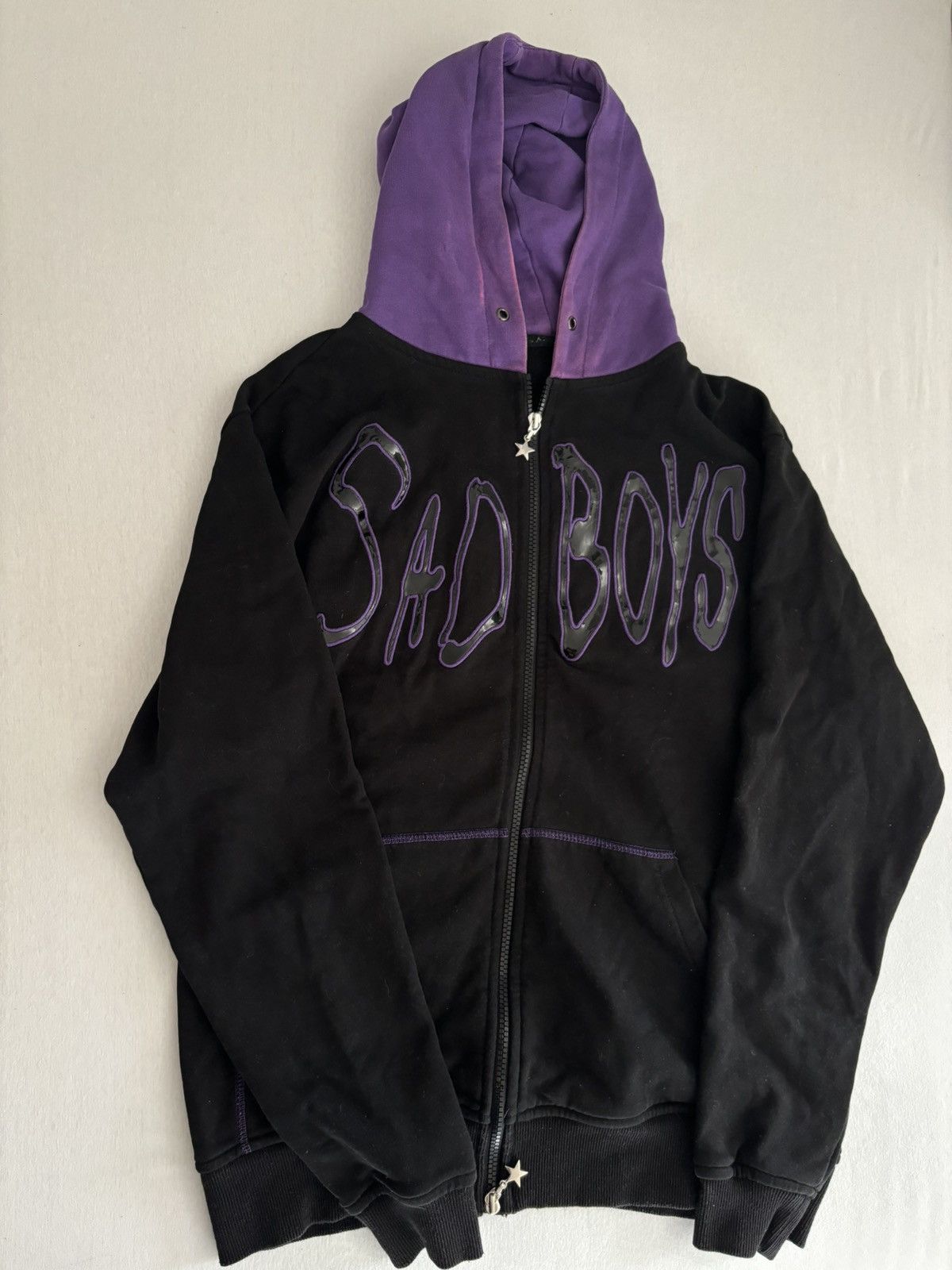 トップス YUNG LEAN AND SADBOYS / WARLORD HOODIE Yung Lean x Sad Boys Warlord Hoodie - Faded Black/Grey LG