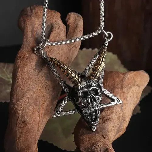 Jewelry Gothic Skull Horns Necklace Size ONE SIZE - 1 Thumbnail
