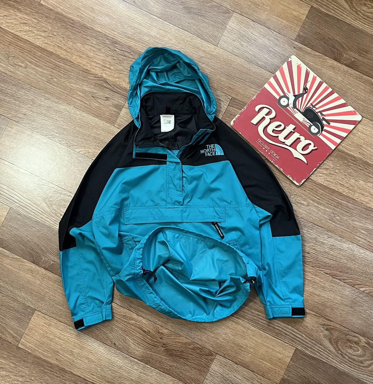 The North Face Vintage The North Face HyVent Anorak Rain Jacket Size US M / EU 48-50 / 2 - 2 Thumbnail