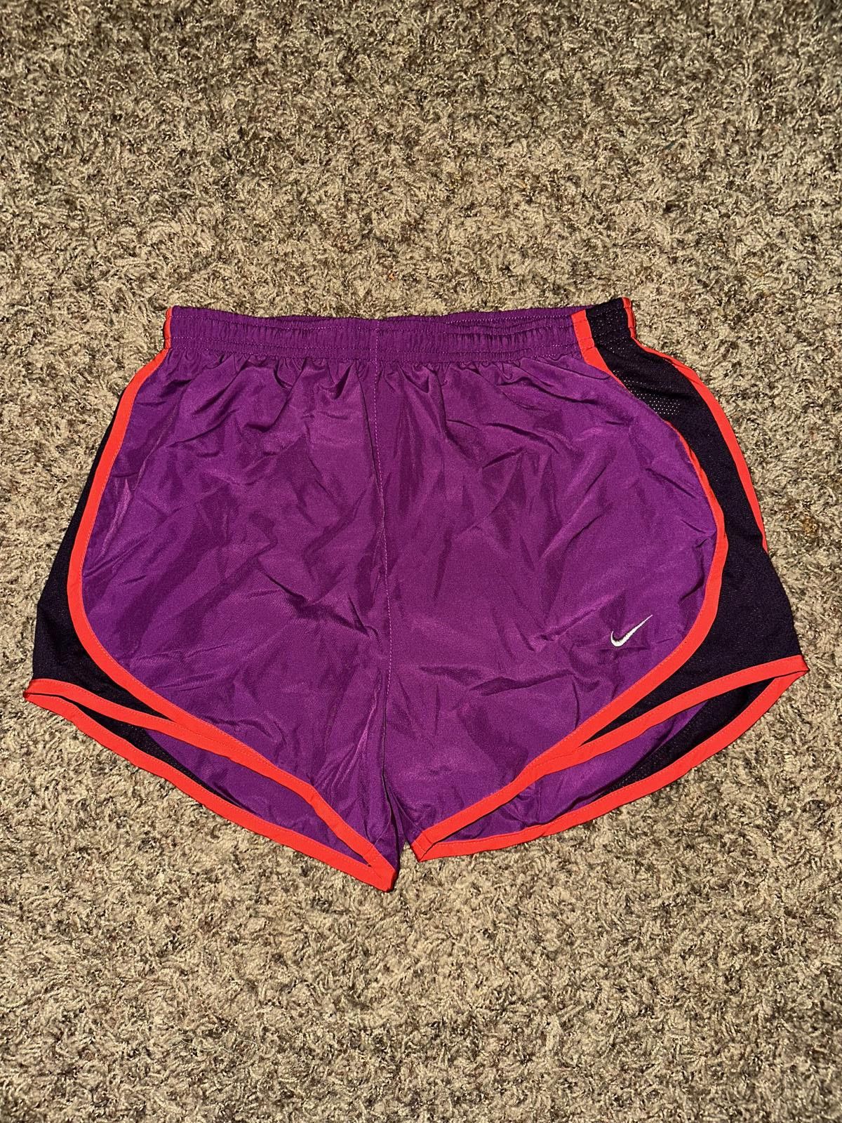 Nike Nike Dri Fit Tempo Womens Small Shorts Size 26" / US 2 / IT 38 - 1 Thumbnail