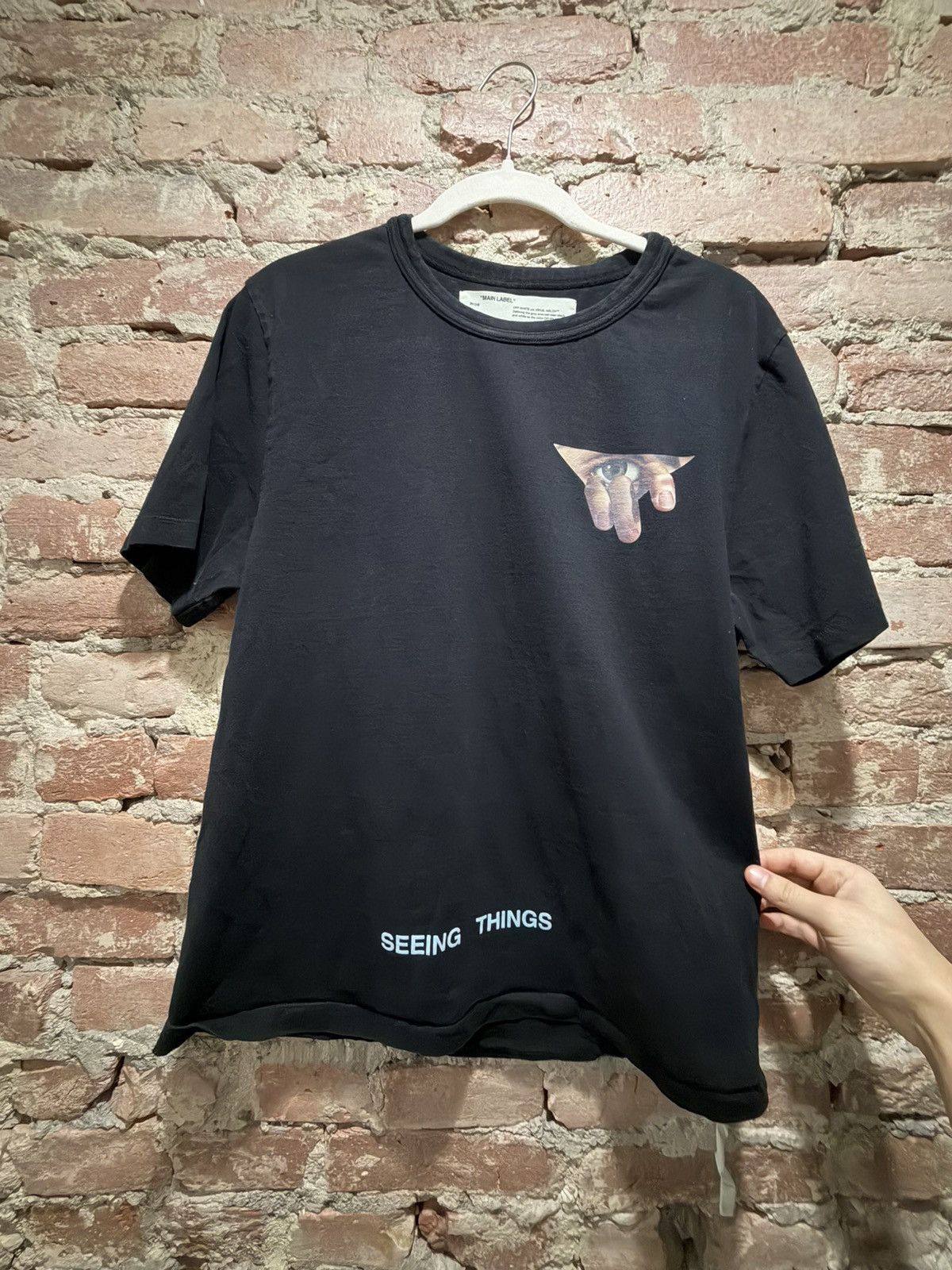 Off-White Off-White "Seeing Things" T-shirt Size US L / EU 52-54 / 3 - 1 Thumbnail