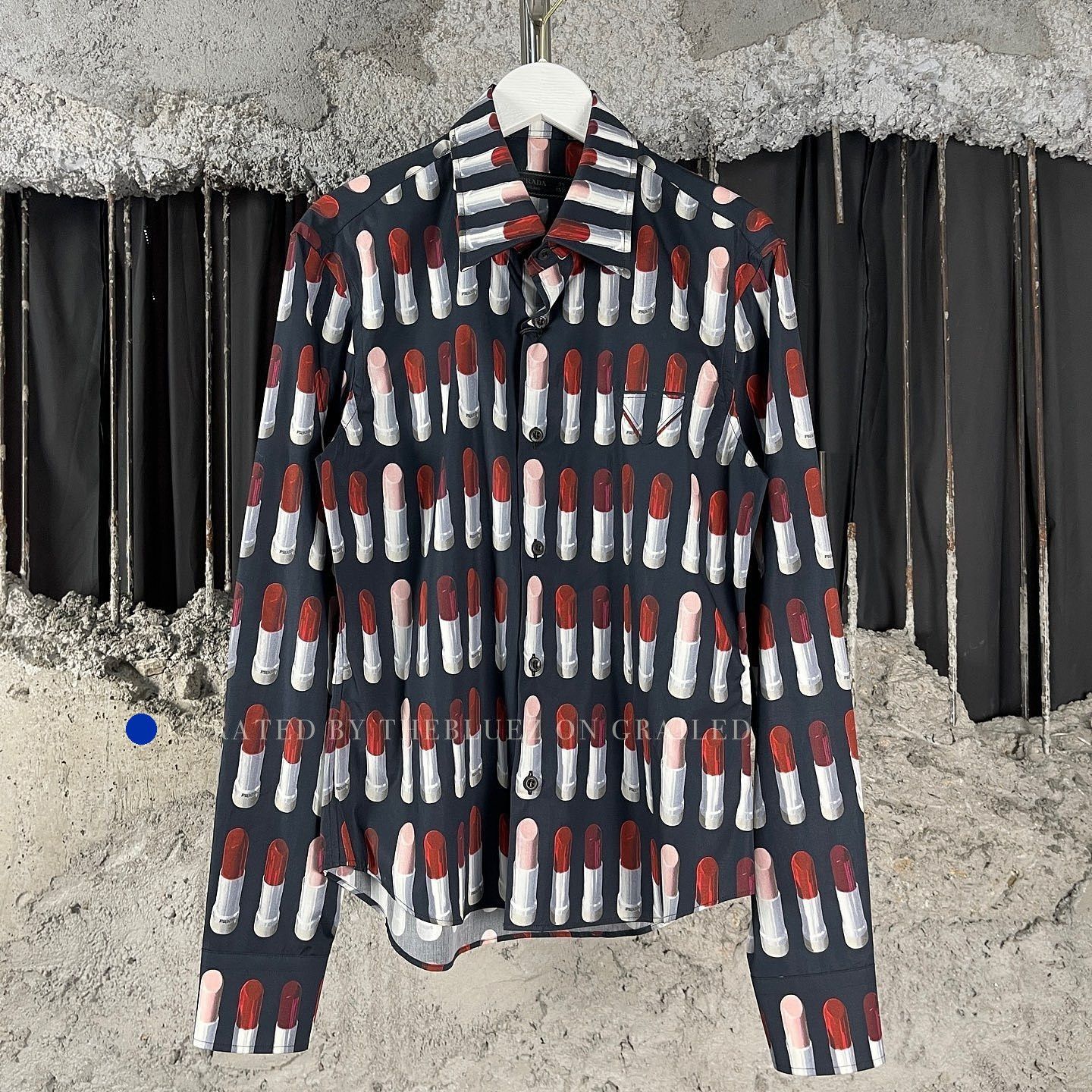Prada Lipstick Print Long Sleeve Button-Up Shirt Size US M / EU 48-50 / 2 - 1 Thumbnail