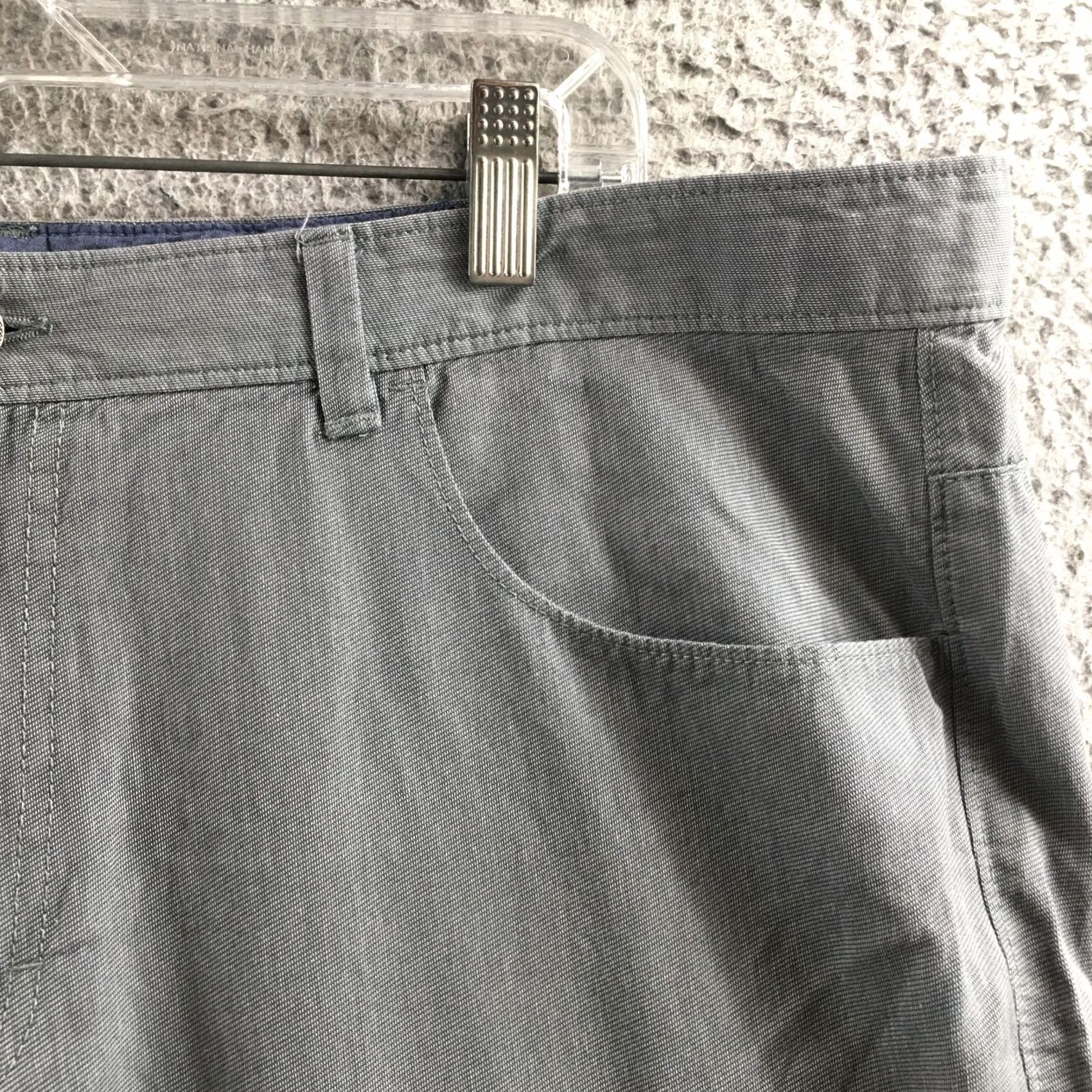 Calvin Klein Calvin Klein Chino Pants Mens 40x32 Gray Mid Rise Flat Front Size US 40 / EU 56 - 4 Thumbnail