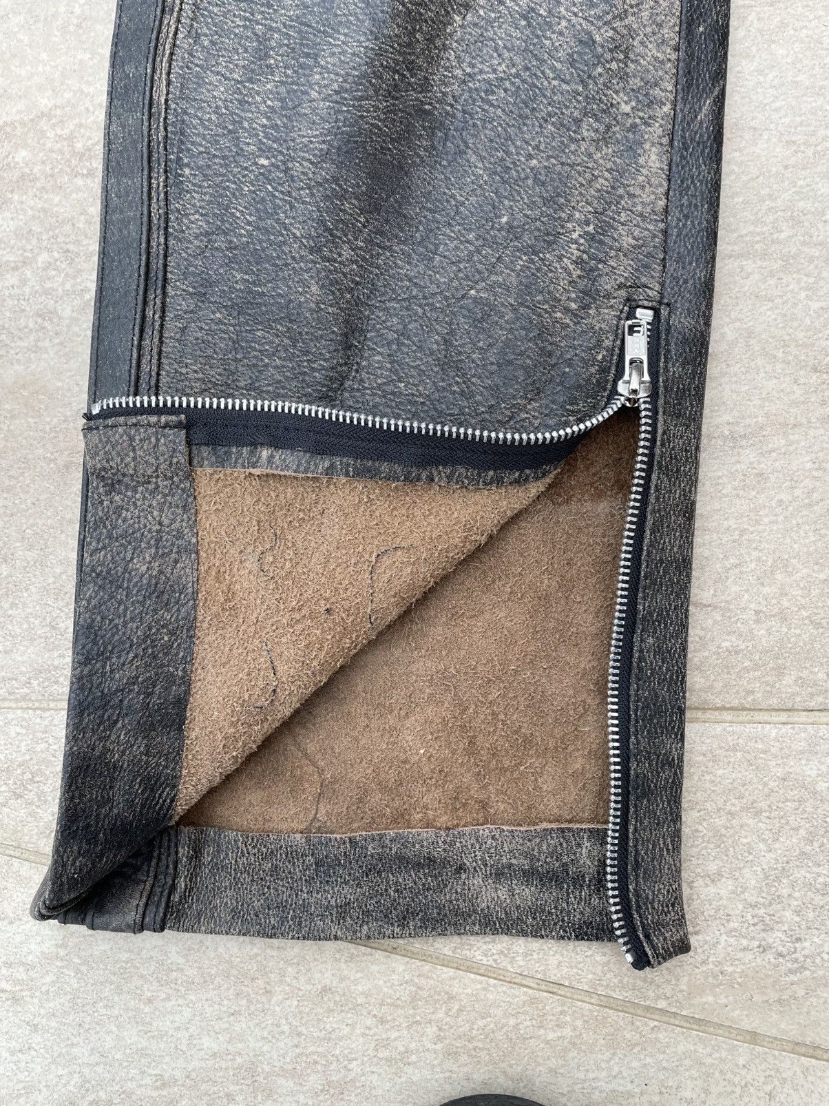 Other Years of Tears antique Racer pants/ cracked leather Size US 35 - 3 Thumbnail