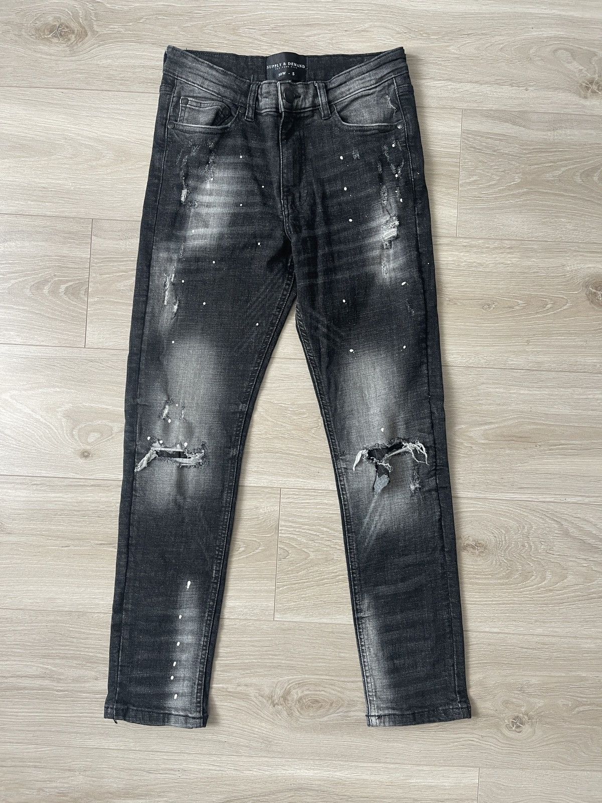 Supply & Demand Supply & Demand NYC Distressed Paint Splatter Jeans W30 Size US 30 / EU 46 - 1 Thumbnail