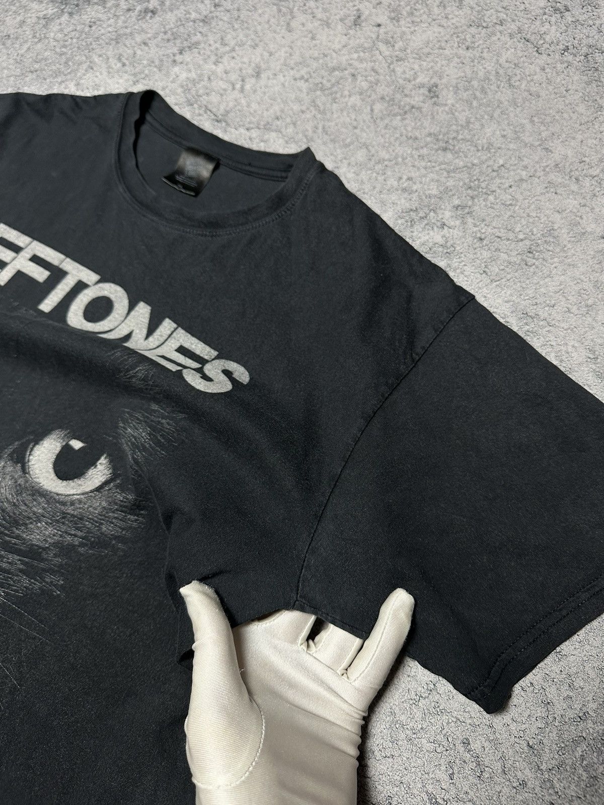 Band Tees Vintage Deftones Cat Rock Metal Band Tee Shirt Size US XL / EU 56 / 4 - 7 Thumbnail