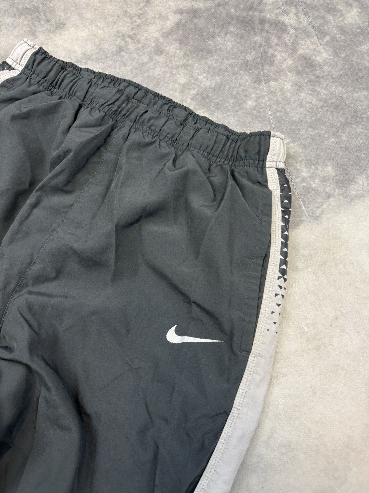 Nike × Vintage Vintage Nike Parachute Sweatpants wide leg Streetwear y2k Size US 30 / EU 46 - 2 Thumbnail