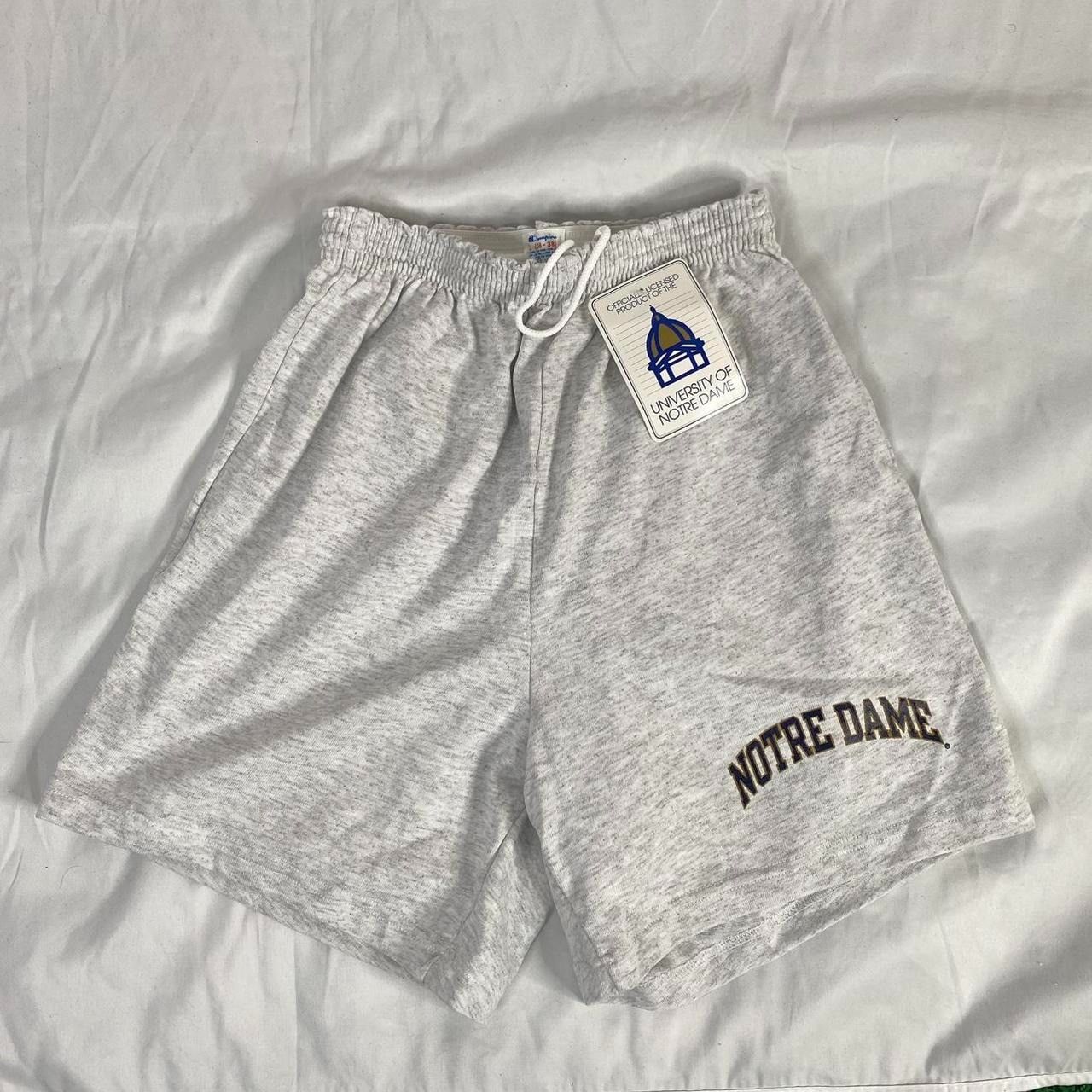 Champion Vintage NOTRE DAME athletic CHAMPION Shorts Size US 36 / EU 52 - 4 Thumbnail