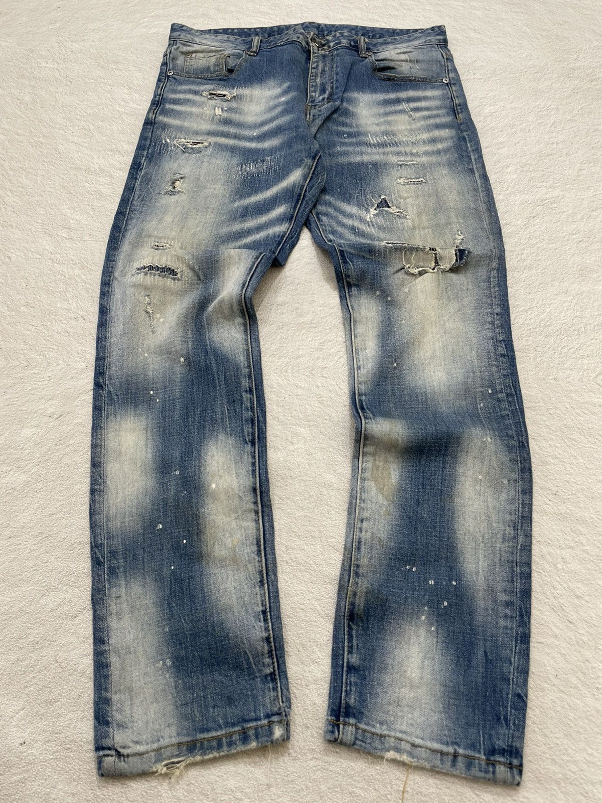 Japanese Brand 2000s Rare Distressed Denim Stonewash Slimfit Size US 34 / EU 50 - 1 Thumbnail