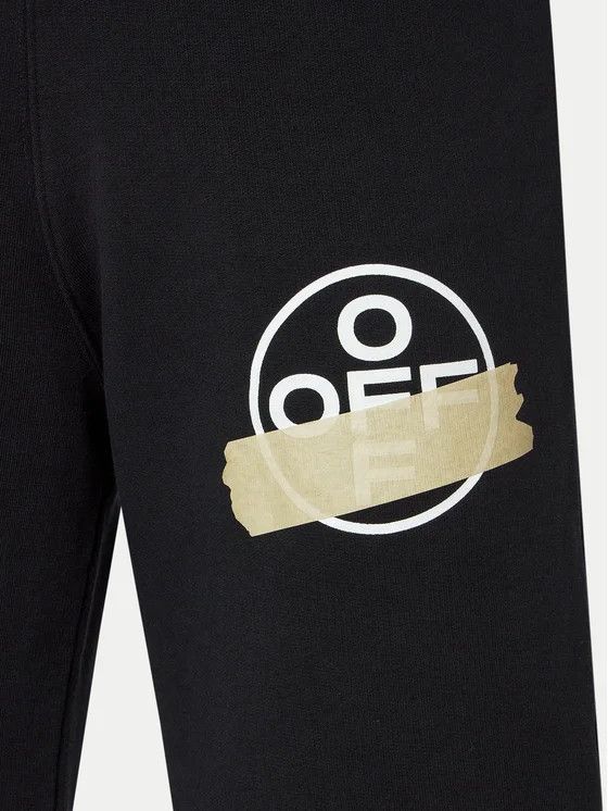 Off-White o1gr1nt0125 Tape Arrows Sweat Short in Black Size US 28 / EU 44 - 3 Thumbnail