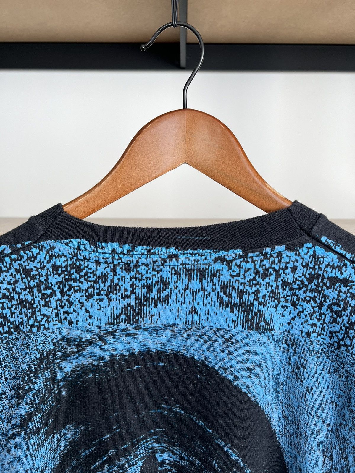 Band Tees Vintage 1993 U2 Zoo TV The Final Frontier Zooropa T-shirt Size US XL / EU 56 / 4 - 18 Thumbnail