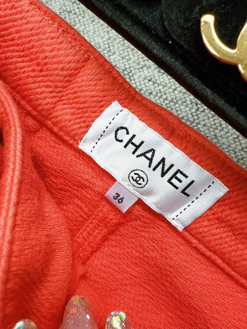 Chanel Chanel 19P old watermelon red denim shorts Size 24" / US 00 / IT 34 - 4 Thumbnail