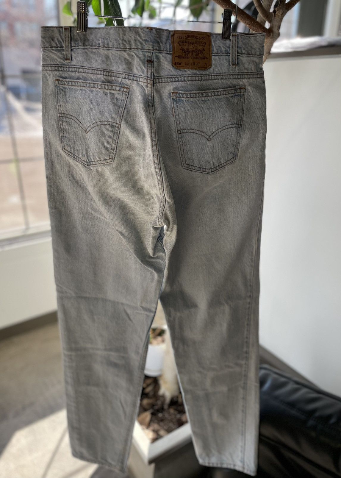 Levi's Vintage Clothing Levi's 90's 550 Orange Tab Jeans Light Wash Size US 36 / EU 52 - 2 Thumbnail