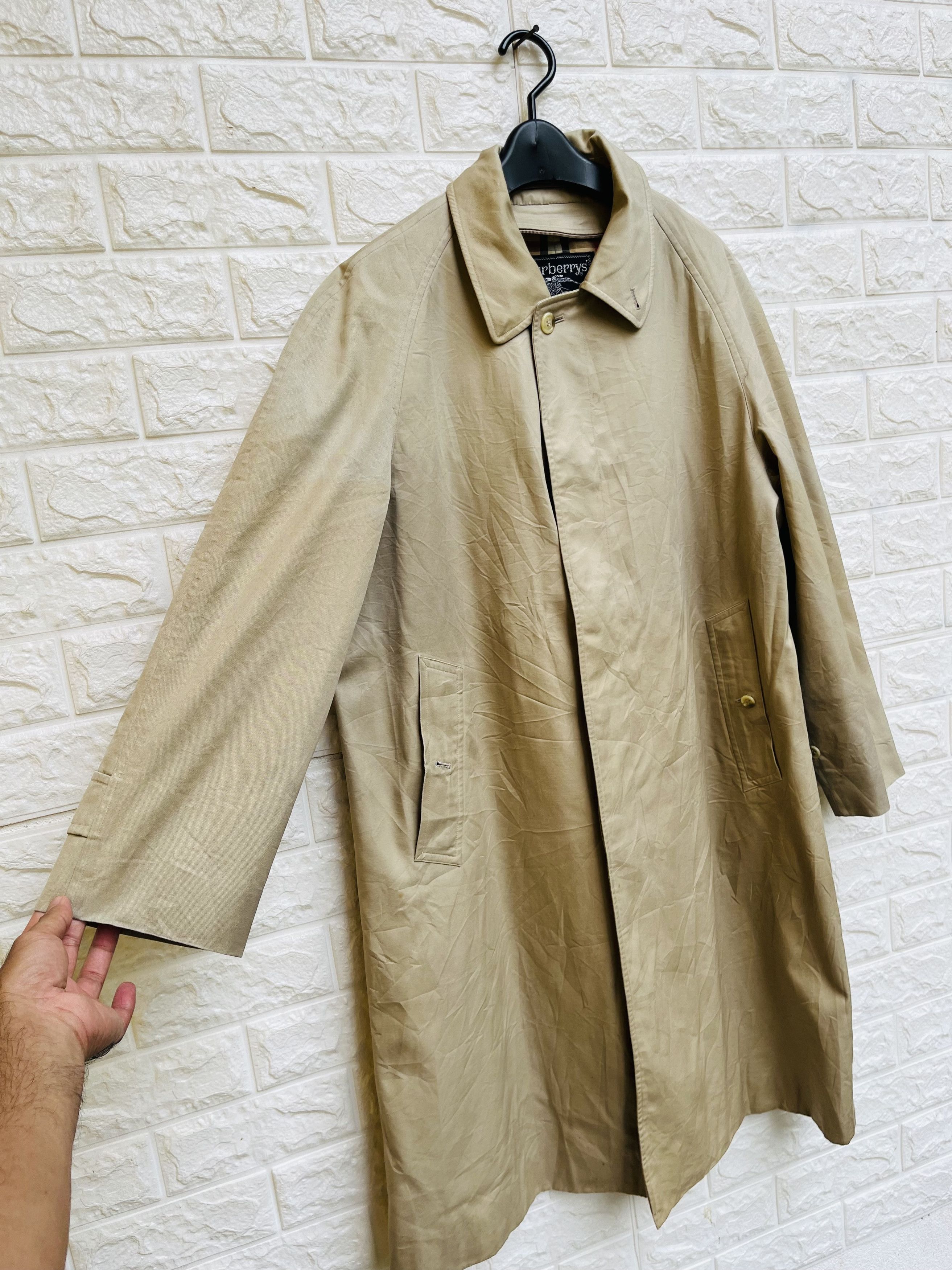 Burberry × Japanese Brand Vintage Burberry Long Coat Japanese Designer Fashion Size US L / EU 52-54 / 3 - 4 Thumbnail