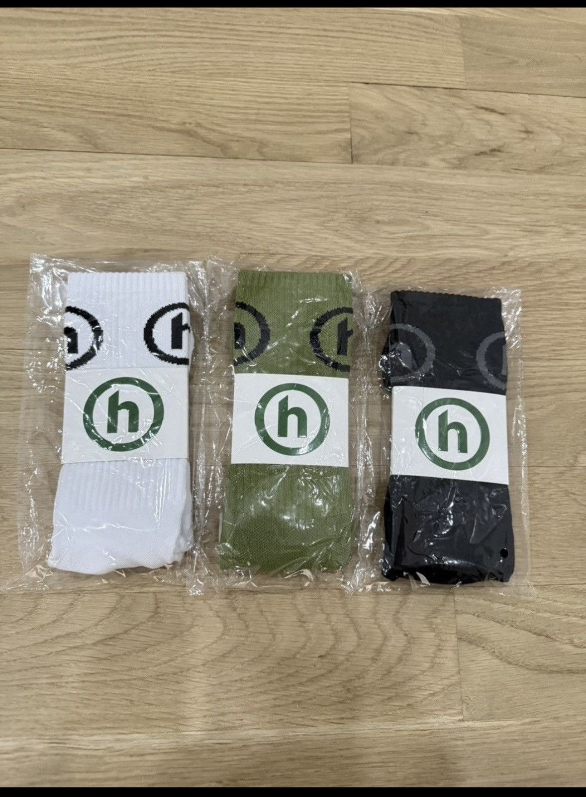 【HIDDEN NY】H LOGO SOCKS 2点セット HIDDEN NY】H LOGO SOCKS 2-Piece Set - Socks