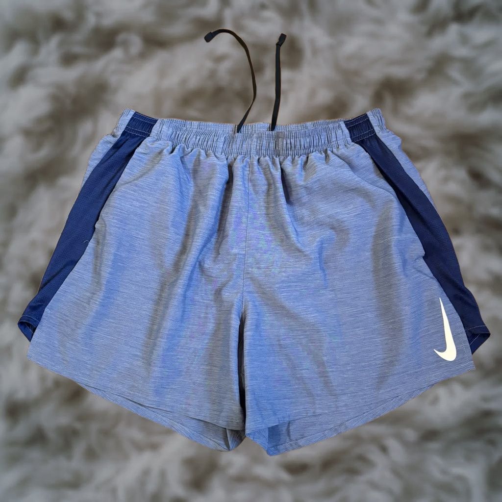 Nike VINTAGE? No. Size US 33 - 1 Thumbnail