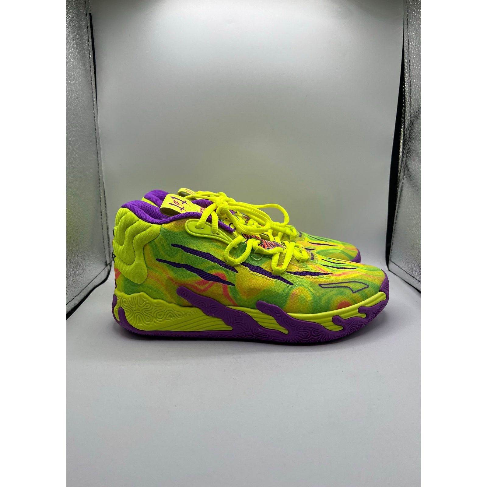 Puma Puma MB.03 Big Kid “Spark” size 6.5 Y Size US 6.5 / IT 36.5 - 3 Thumbnail