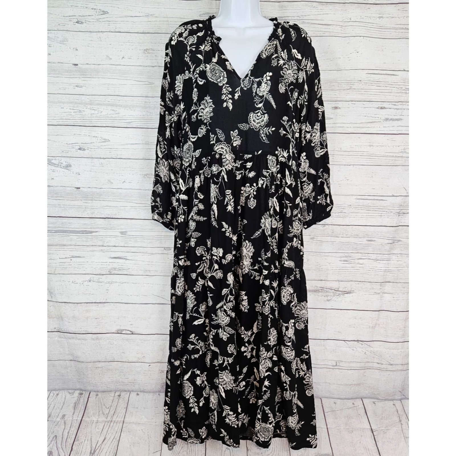 Old Navy Old Navy Womens Dress S Black White Floral Rayon V-Neck Midi A-Line Casual Long Sleeve Pullover Size S / US 4 / IT 40 - 2 Thumbnail