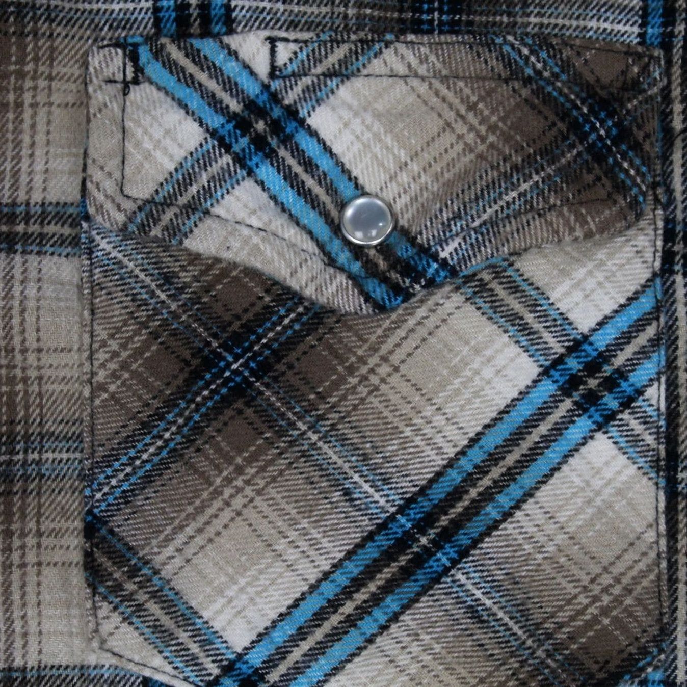 Wrangler Wrangler Wrancher Shirt Men 2XL Plaid Cotton L/S Button-Up Beige Blue Pearl Snap Western Shirt Mens 2XL Plaid Cotton Western Wrangler Wrancher Size US XXL / EU 58 / 5 - 6 Thumbnail