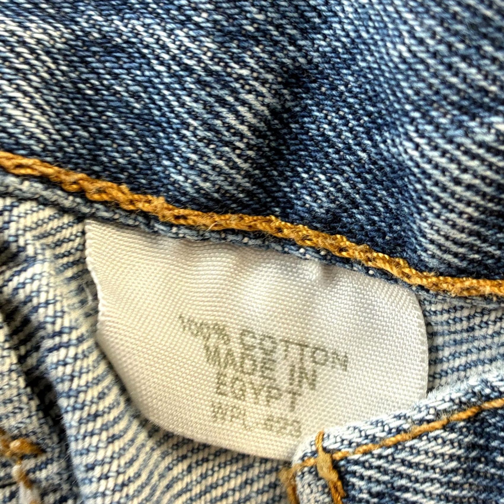 Levi's VINTAGE Levi's 501 Jeans Mens 34x36 Blue Denim Distressed 90s Regular 5-Pocket Size US 34 / EU 50 - 6 Thumbnail