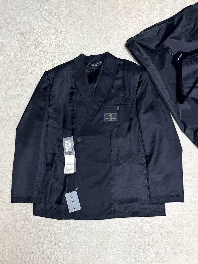 Balenciaga Balenciaga Inside Out Reversible Two-Sided Dark Grain logo Size US M / EU 48-50 / 2 - 1 Thumbnail