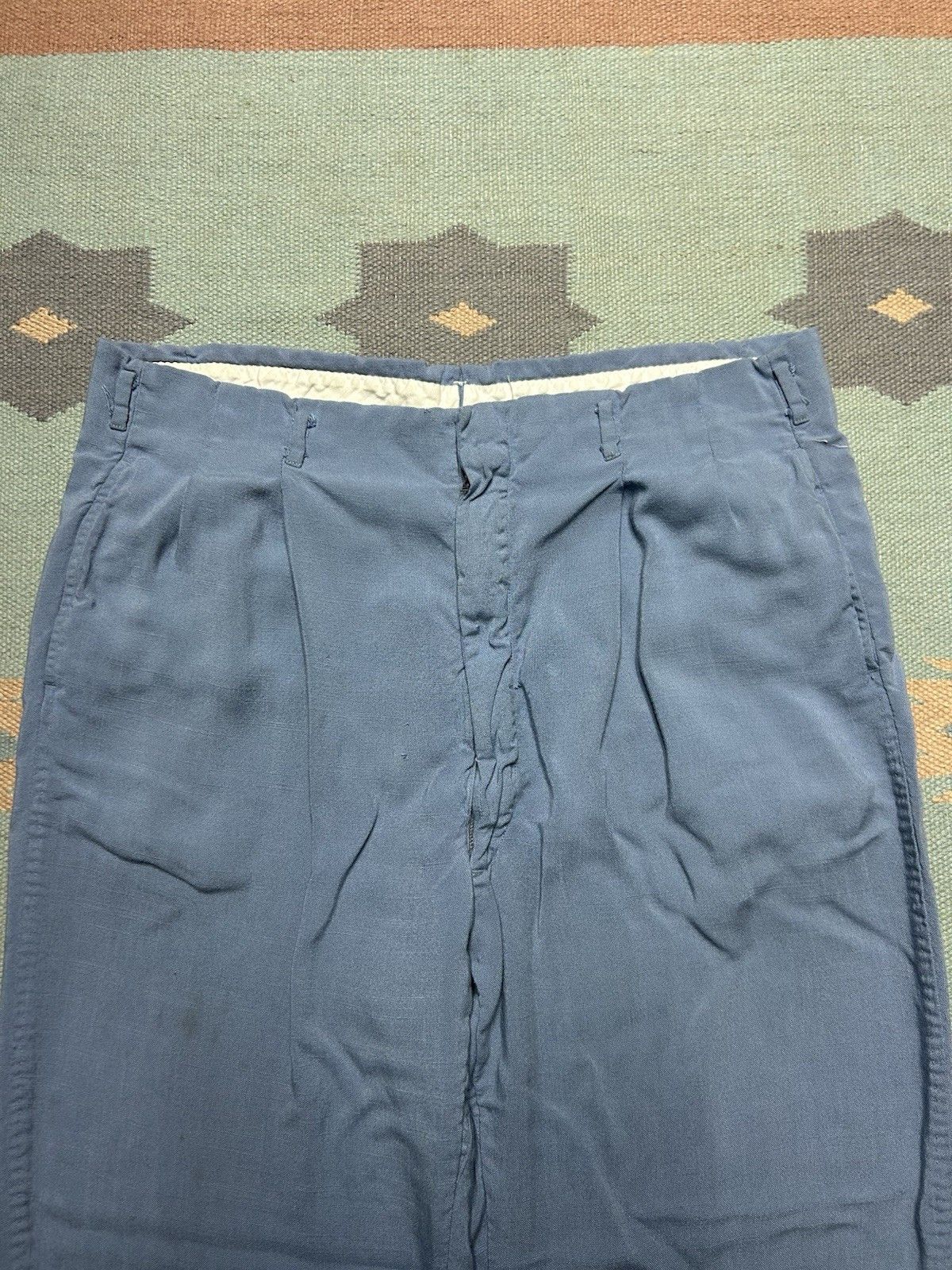 Vintage Vtg 40s rayon slacks pleated pants drop loop Hollywood 36x27 Size US 36 / EU 52 - 5 Thumbnail