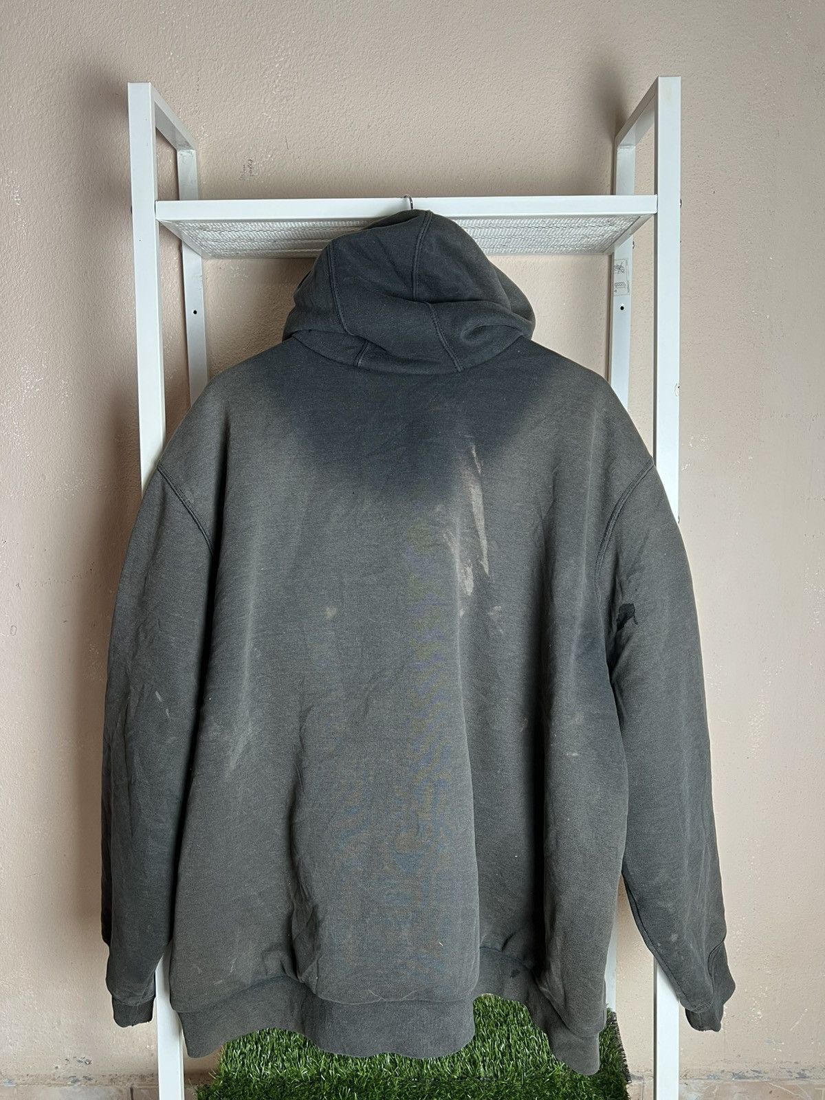 Carhartt Carhatt Rain Defender Hoodie Thrash Style Faded Distress Size US XL / EU 56 / 4 - 10 Thumbnail