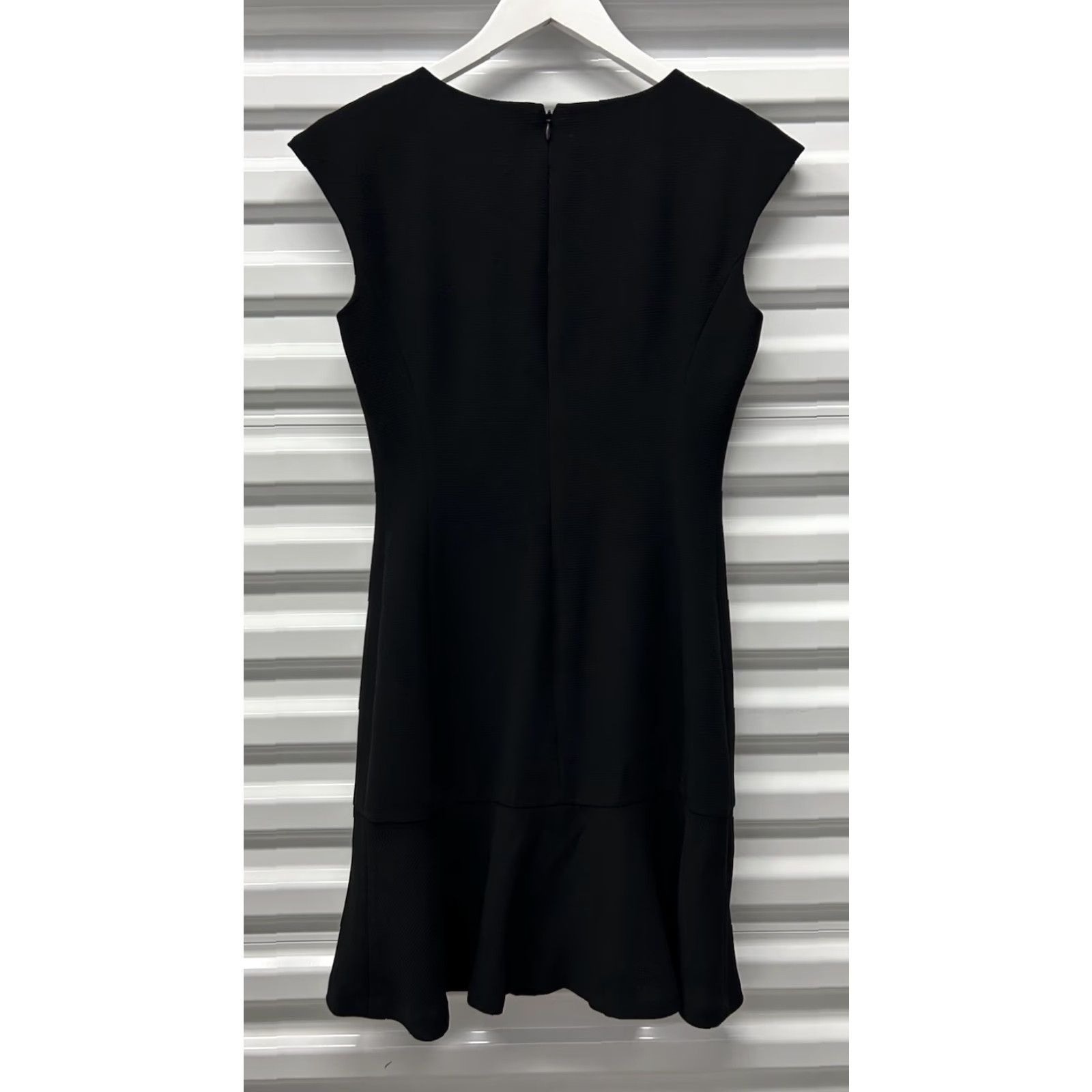 Club Monaco Club Monaco Women’s Iconic Black Front&Rear ZipUp Sheath Midi Dress 00 Size Regular Size XXS / US 00 / IT 34 - 2 Thumbnail