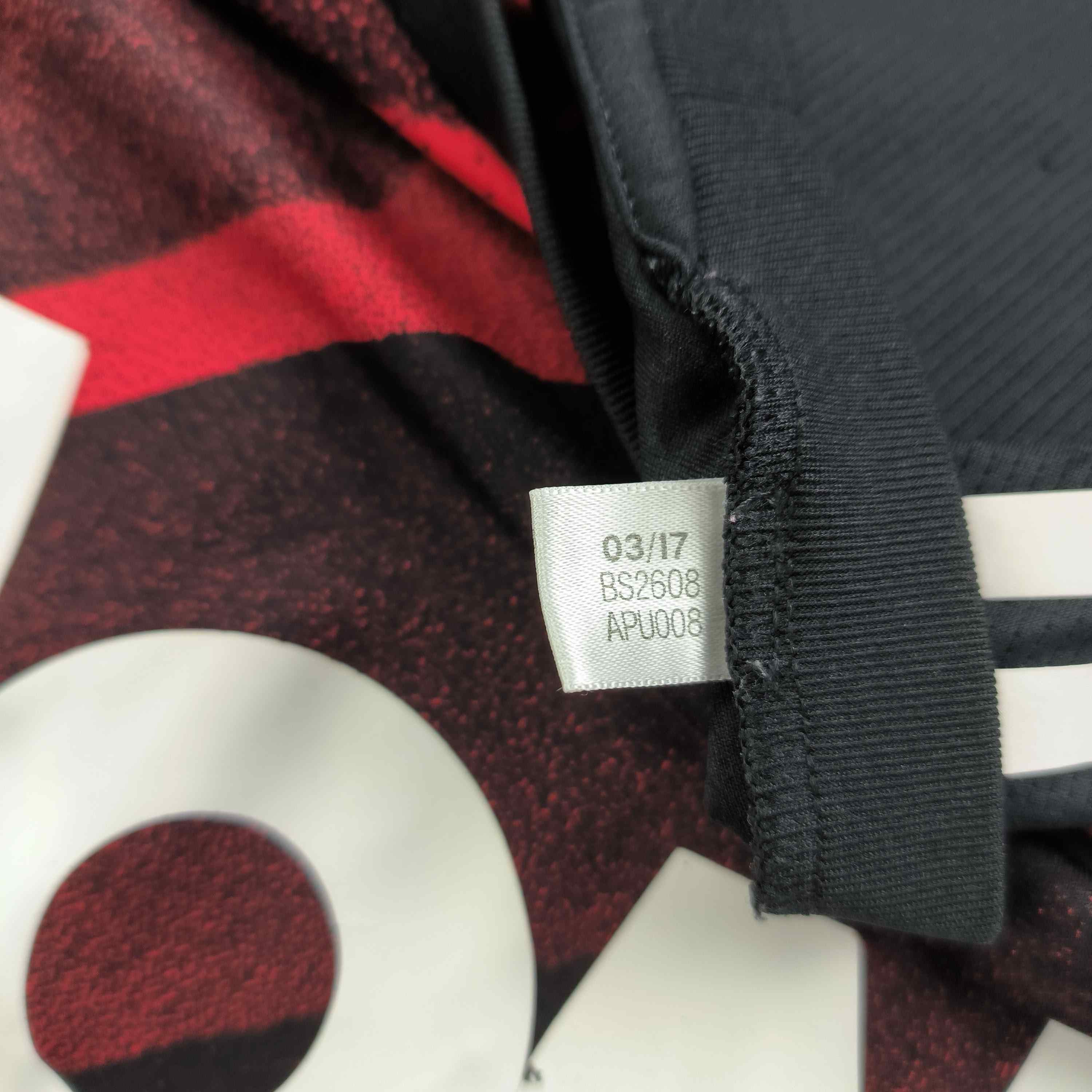 Adidas Manchester United 17-18 Adidas training football jersey sz S Size US S / EU 44-46 / 1 - 6 Thumbnail