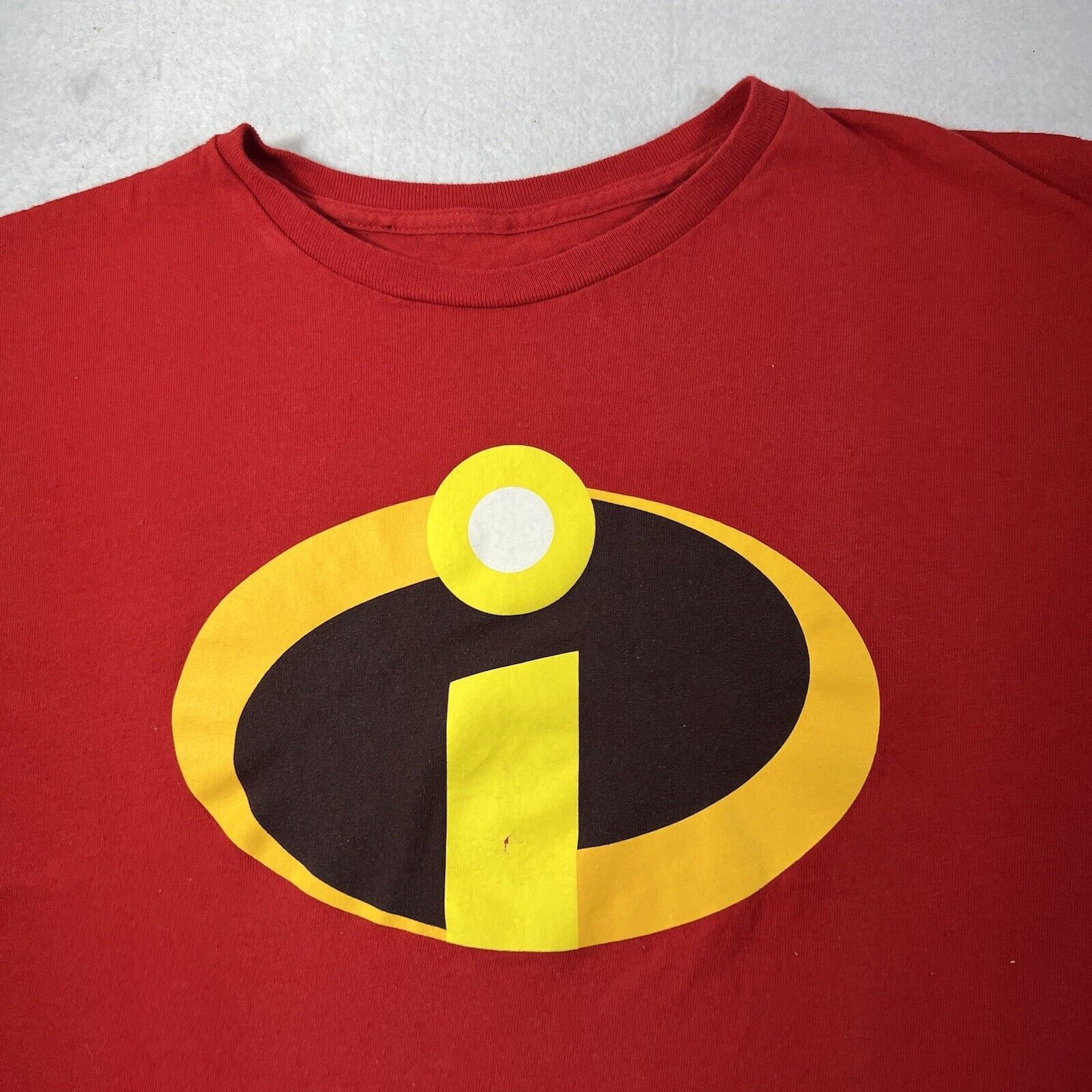 Disney Disney Pixar The Incredibles Logo Graphic T Shirt Size US XL / EU 56 / 4 - 2 Thumbnail
