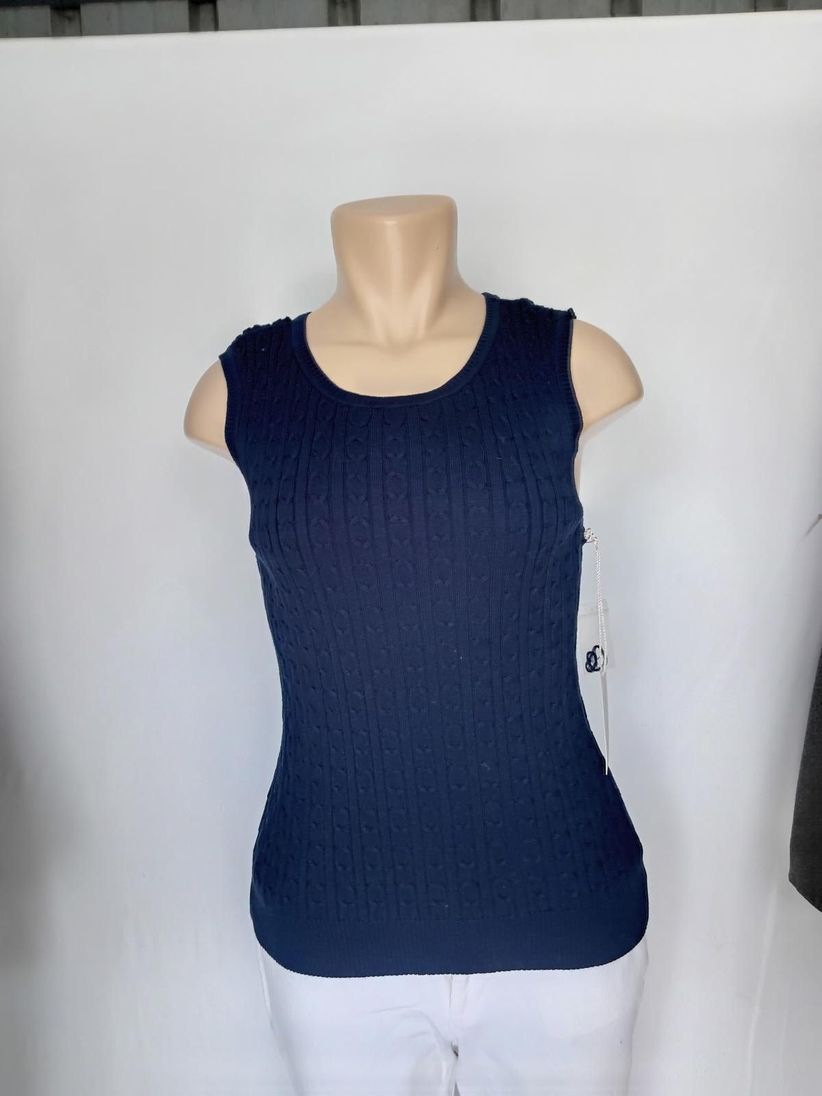 Designer Cozy Cable Knit Navy Cardigan Set Size L Size L / US 10 / IT 46 - 4 Thumbnail